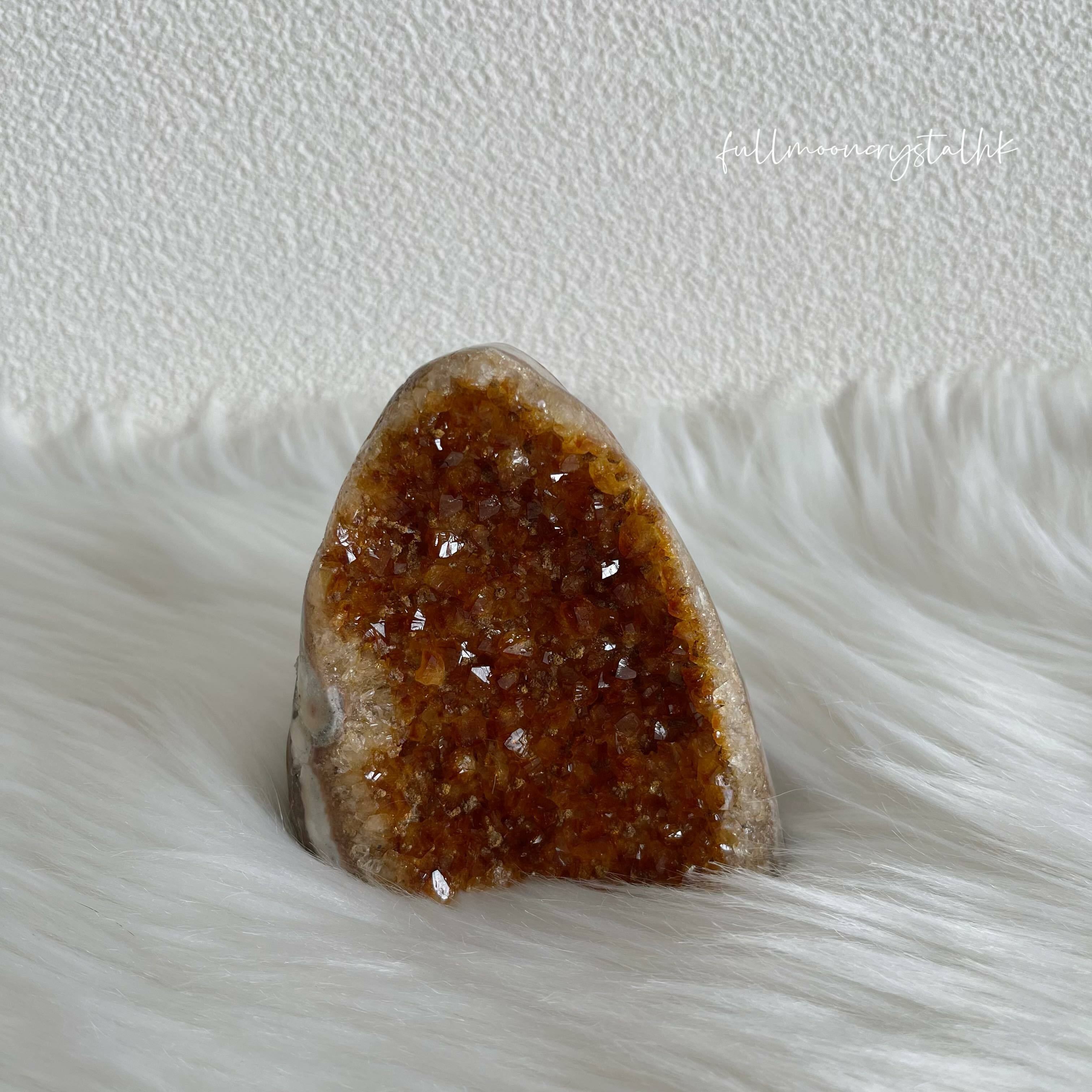 山形黃水晶擺件