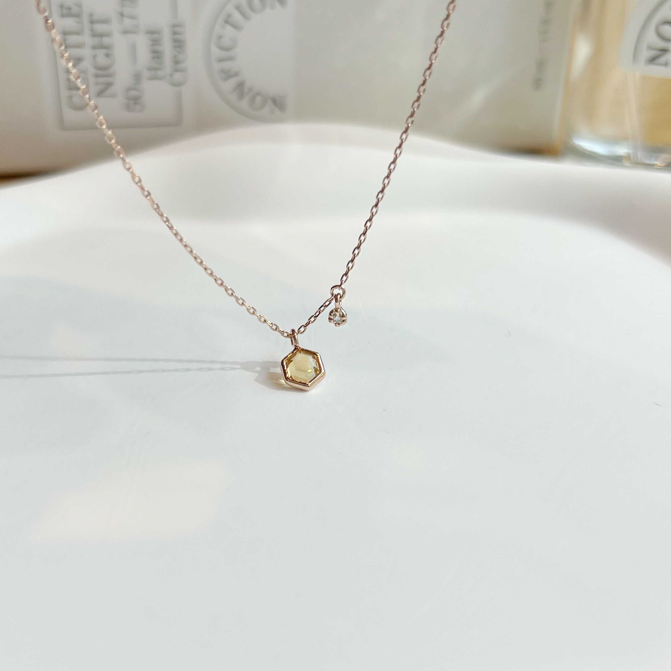 14k Hexagon黃水晶垂白鑽項鍊