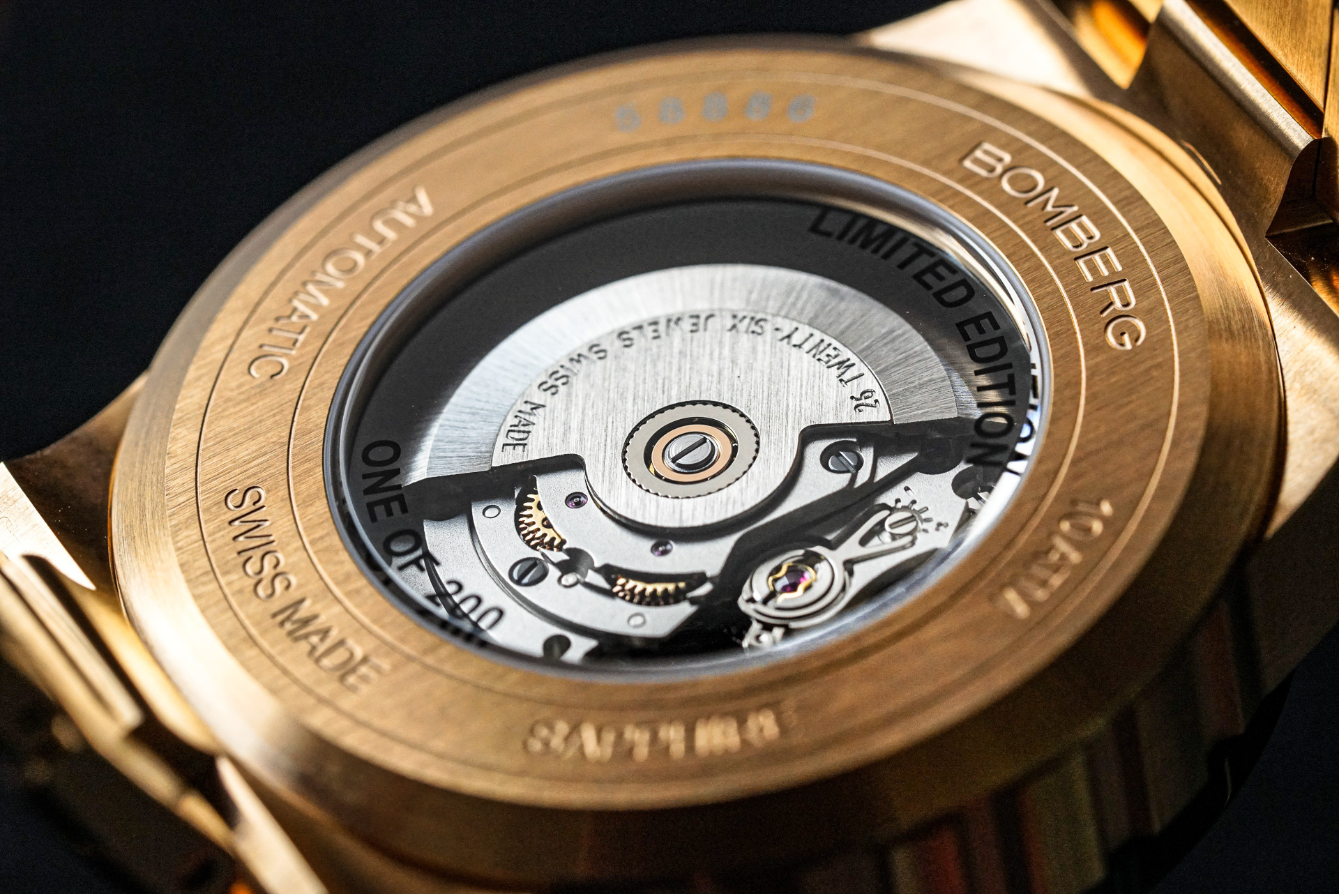 BOLT-68 NEO  自動機械大都會系列 上海版