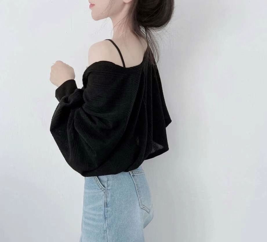 【優惠預訂】韓國暗坑紋泡泡袖外套（3色）