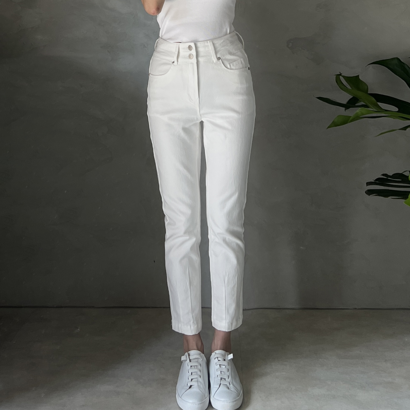 guten made/完美腿型褲管打褶直腿褲-純白