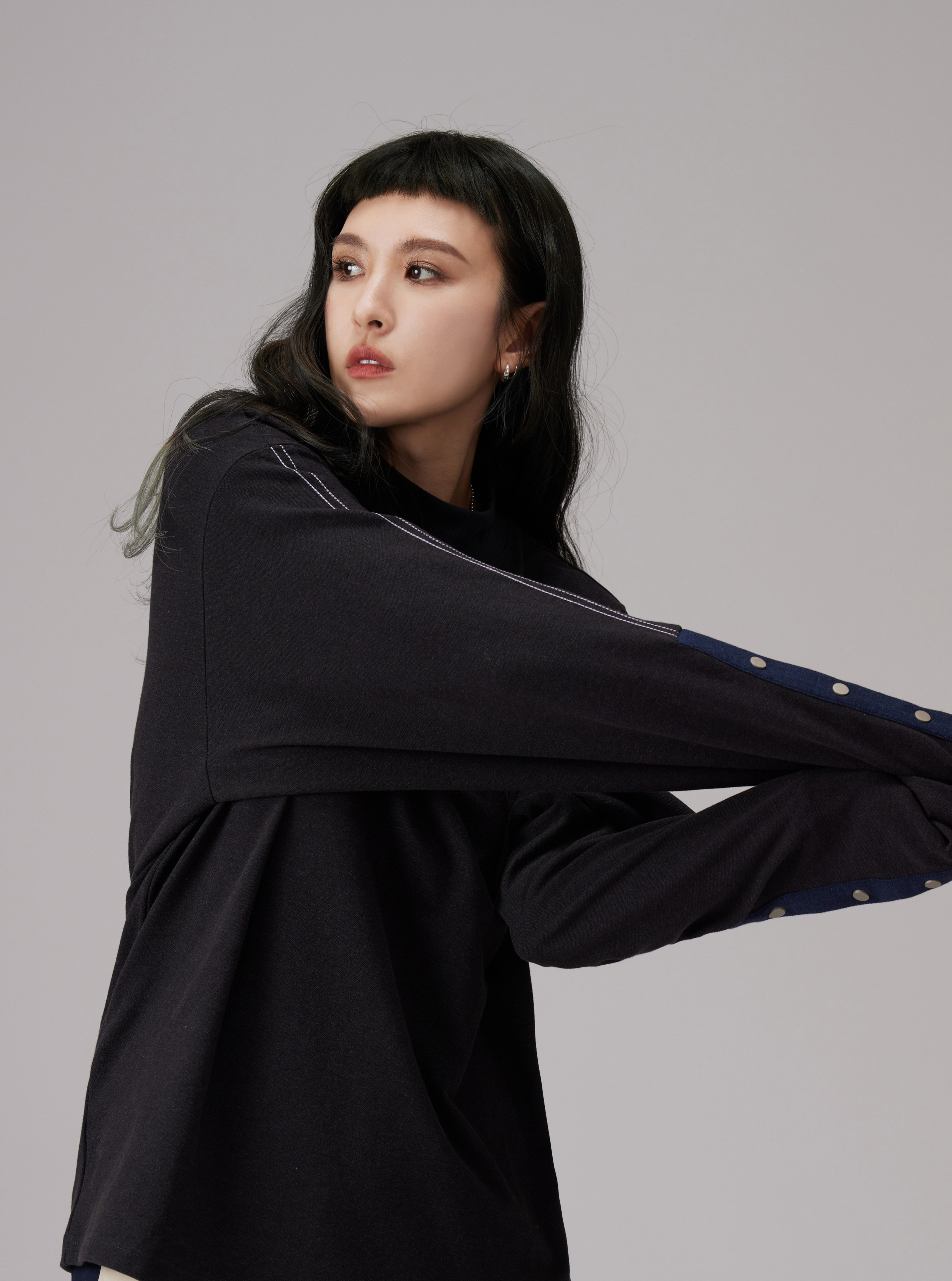 Turtleneck Long Sleeve Tee | Black