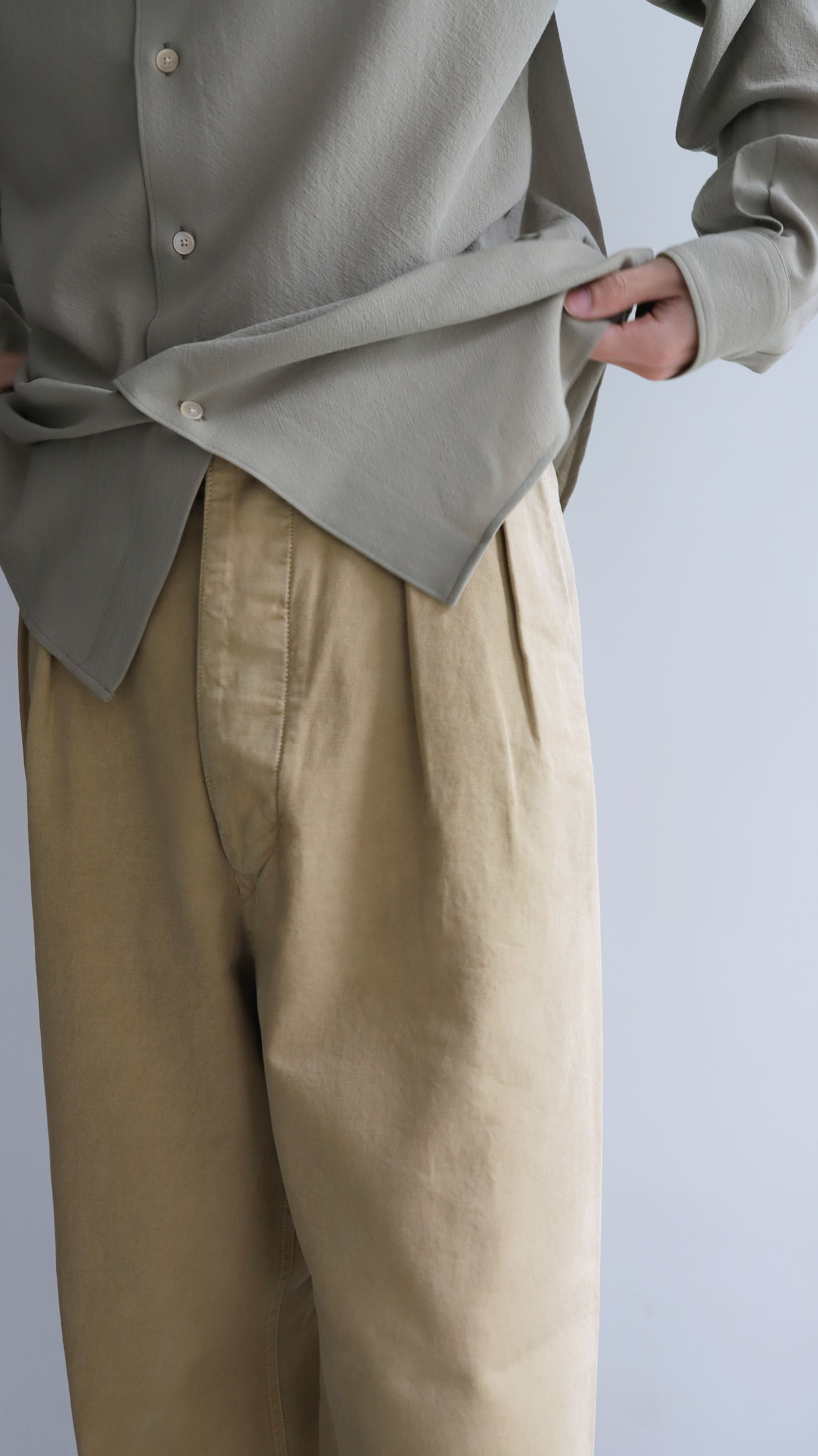 Auralee - Finx Natural Gabardine Product Dyed Pants FAD