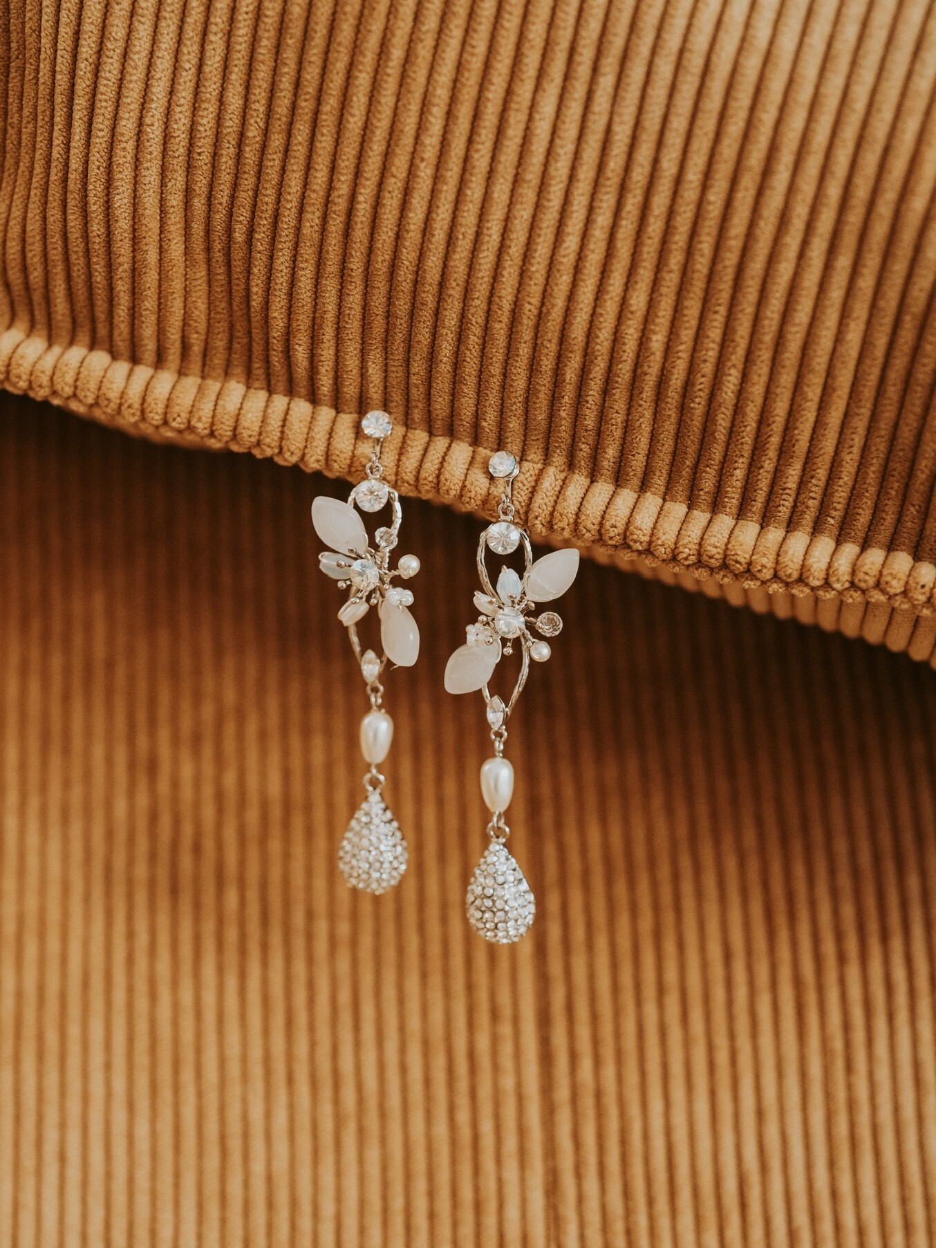 Earrings-575