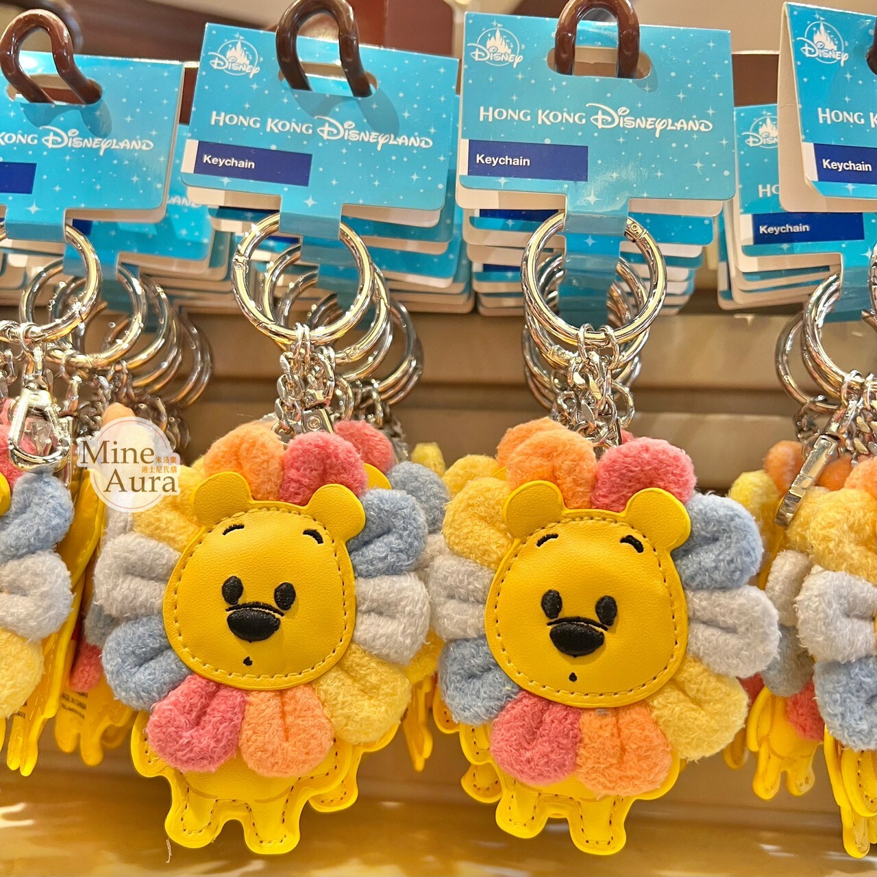 (現貨) 小熊維尼 Winnie the Pooh 太陽花造型 鑰匙圈 吊飾 -上海迪士尼樂園