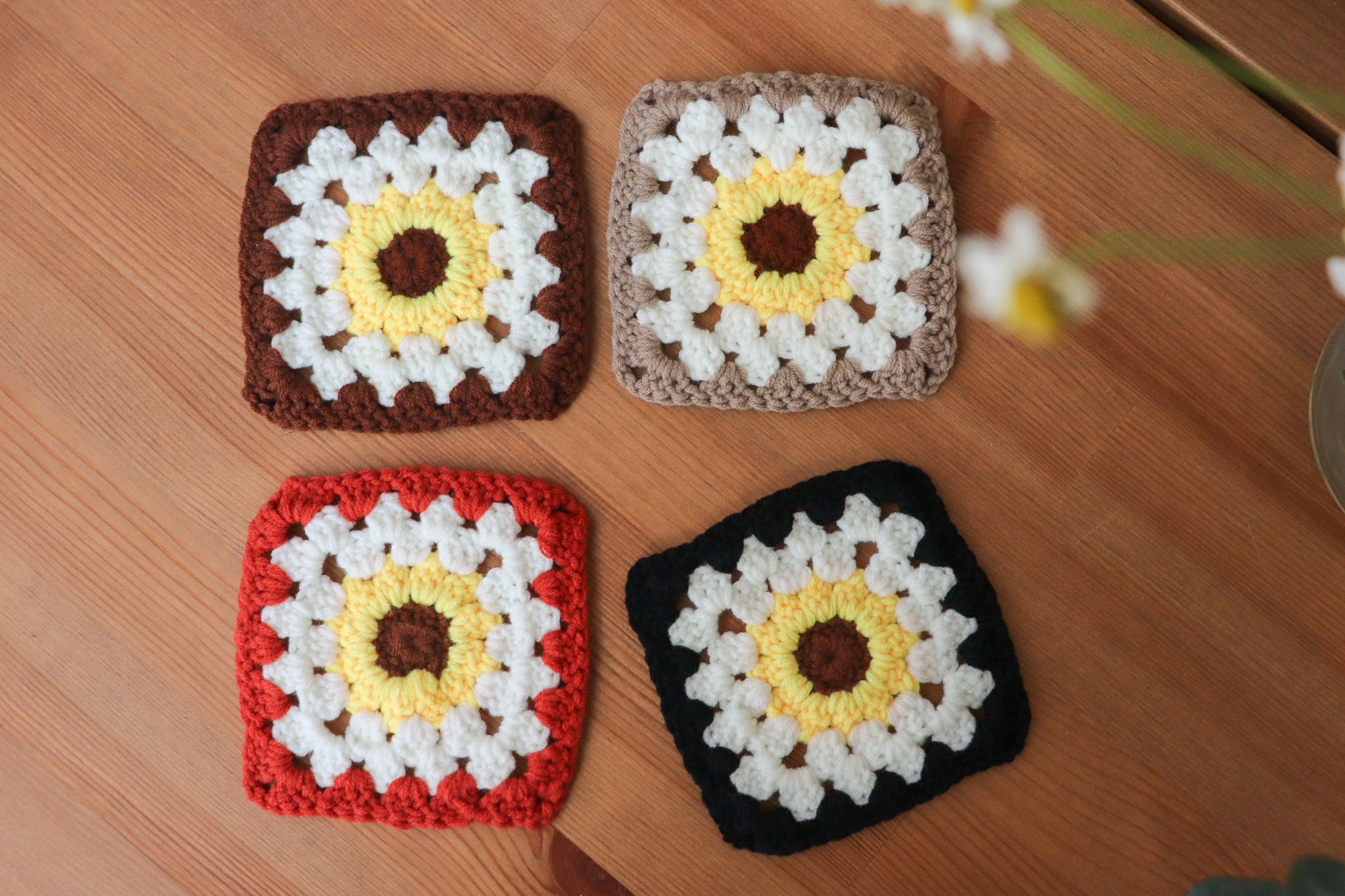 手工鉤織 牛奶棉 復古雛菊 杯墊