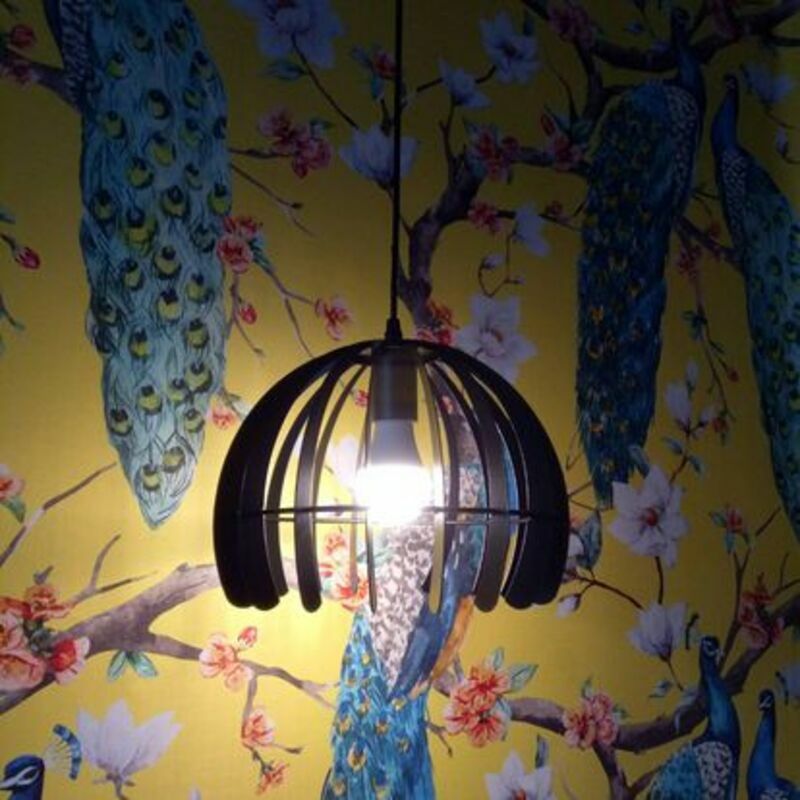 【電子票劵】臺中火車站住宿｜華利大旅社 燈