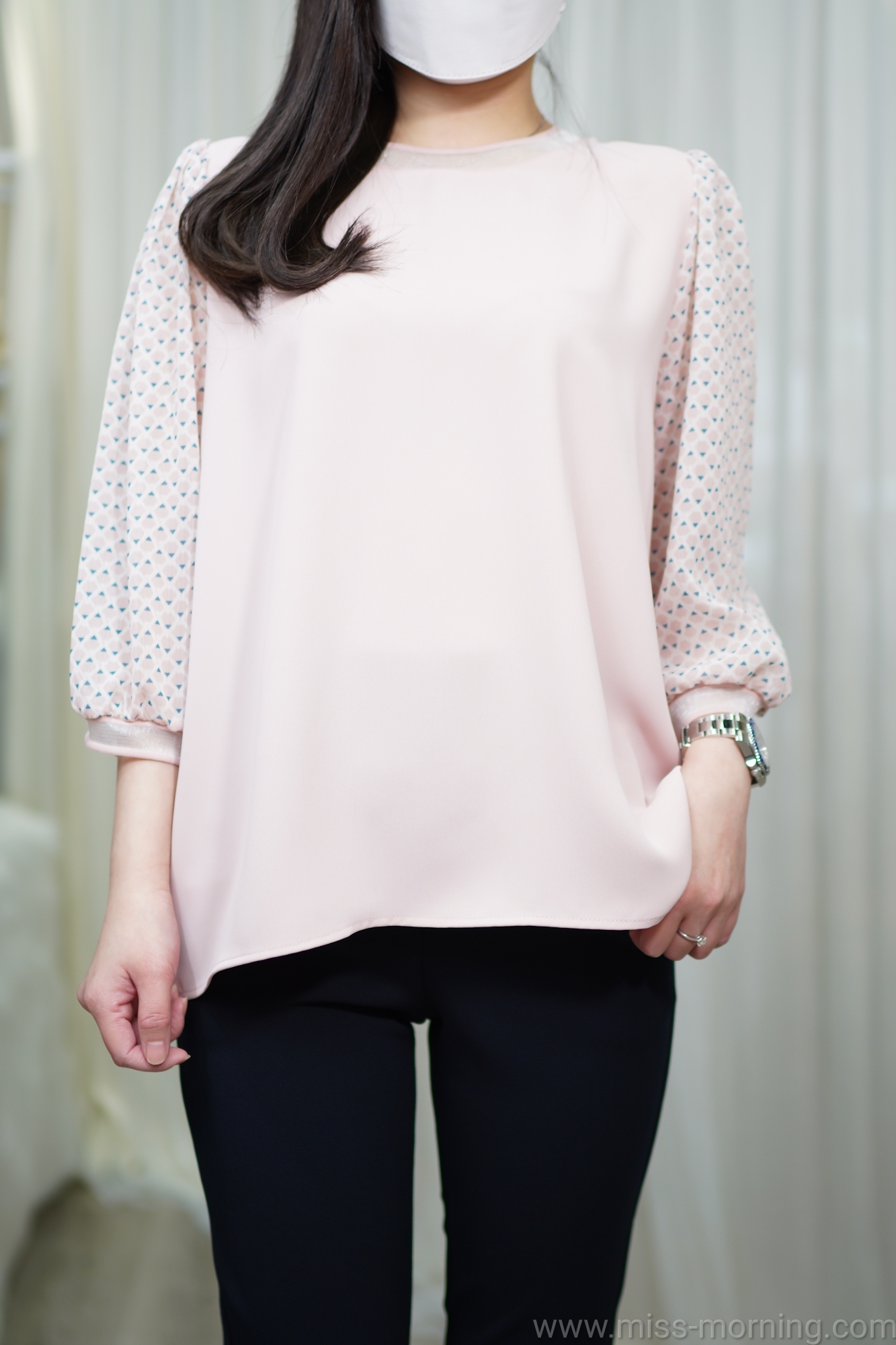 拼袖款上衣(13022)