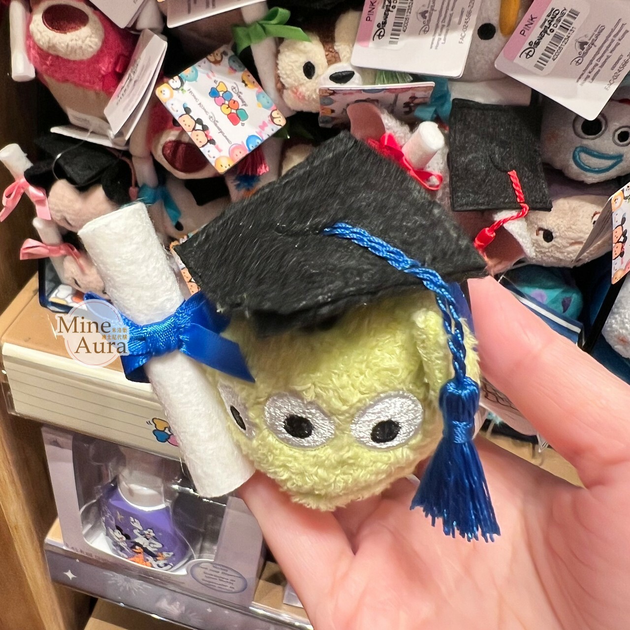 TSUM TSUM 畢業學士服造型 三眼怪 Alien 迷你公仔 娃娃 玩具總動員 Toy Story -香港迪士尼樂園