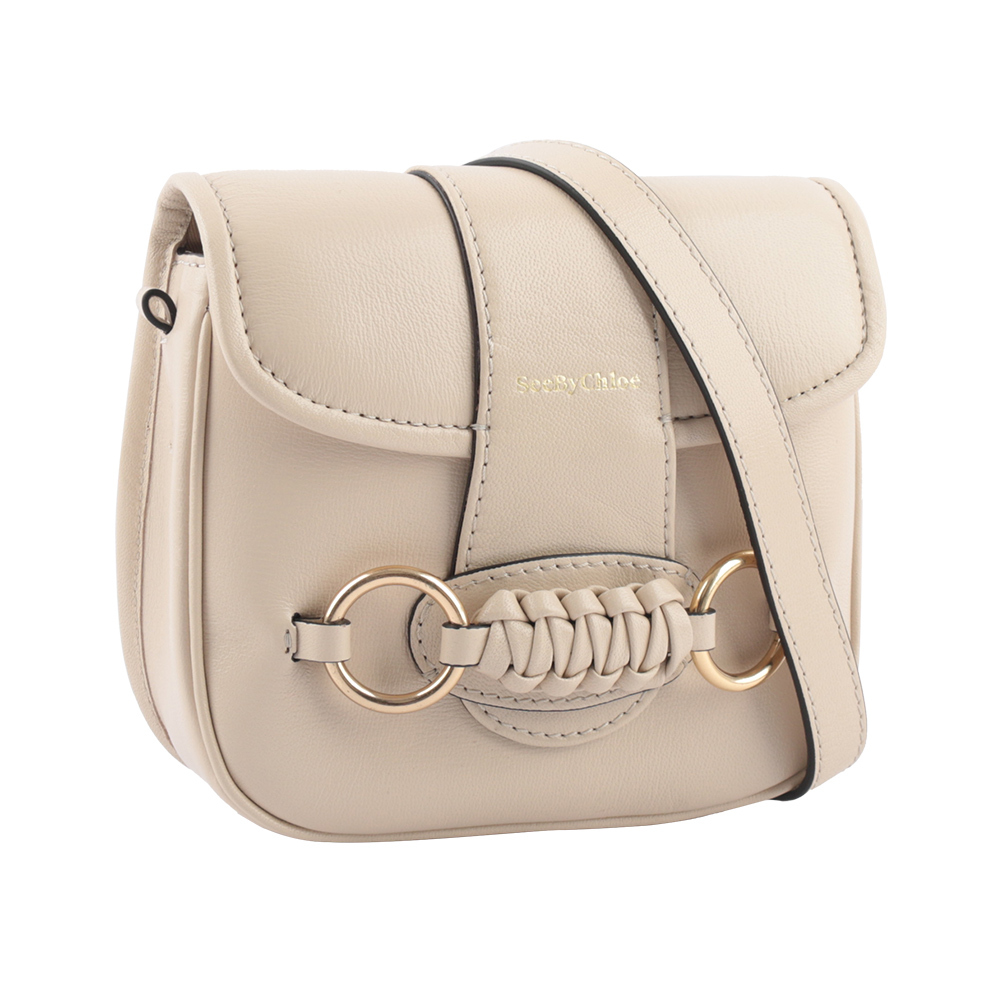 【See by Chloé】Saddie 閃亮山羊皮翻蓋斜背包