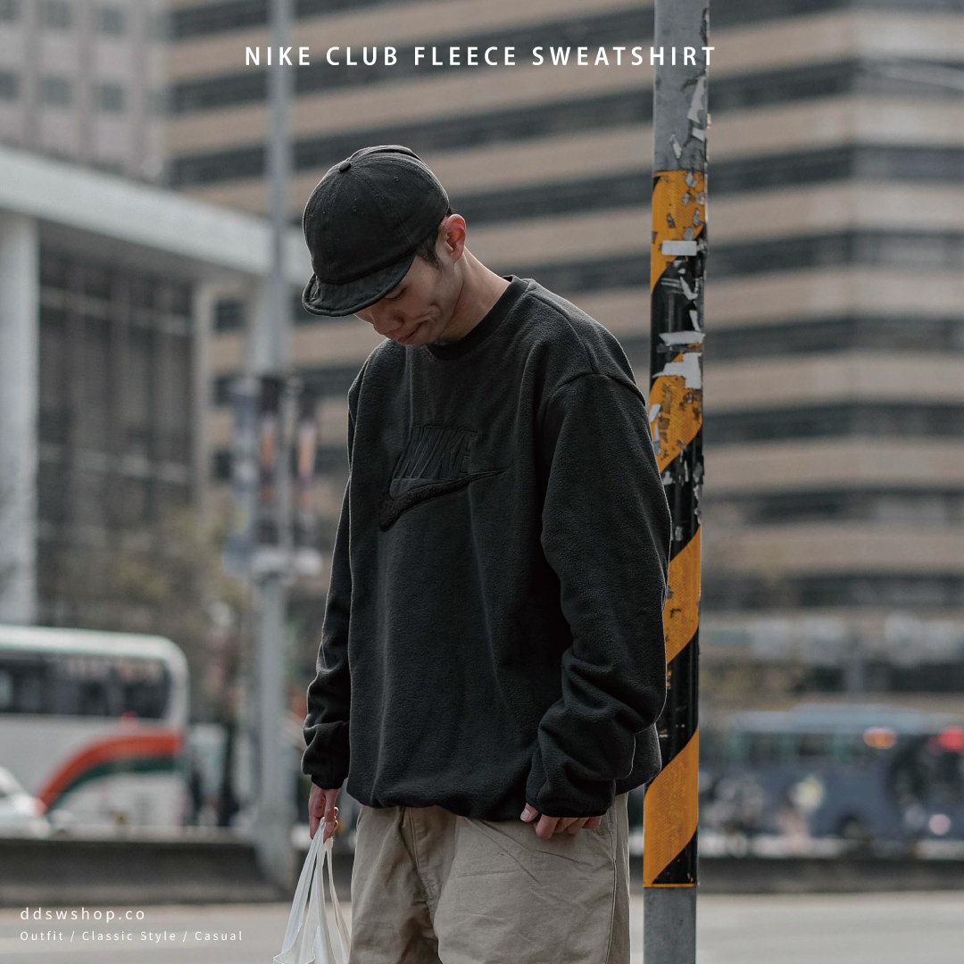 Nike Club Fleece Sweatshirts 大學踢 搖粒絨 大Logo 異材質 黑色 DQ4889-010
