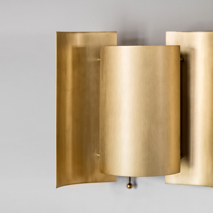 Butterfly Wall Lamp in Brass