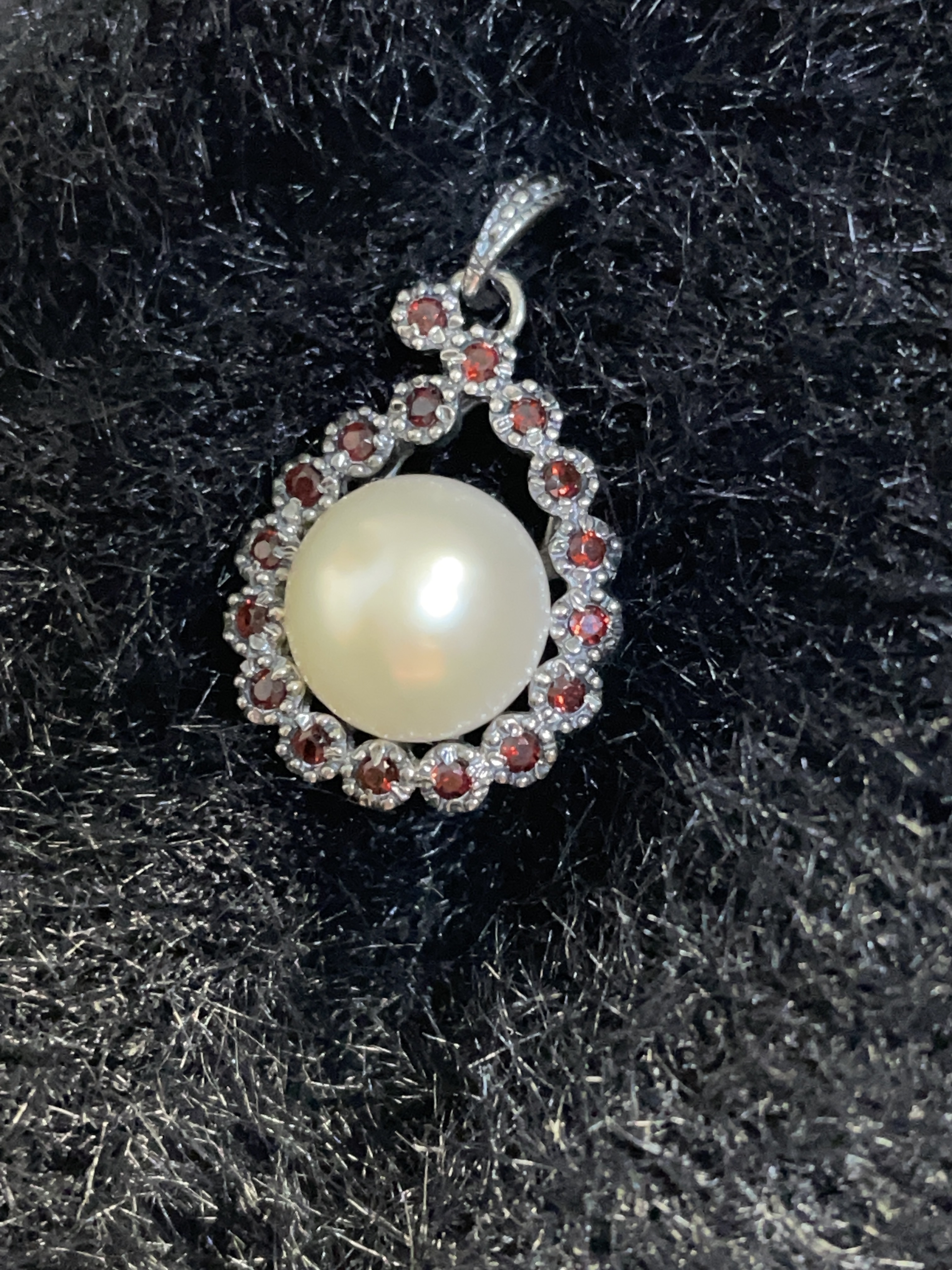 大珠水滴寶石墜子