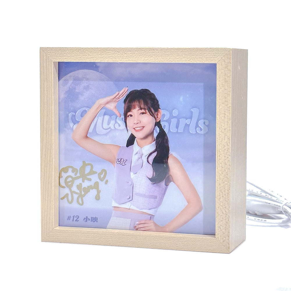 22-23 Muse Girls 簽名紀念燈箱