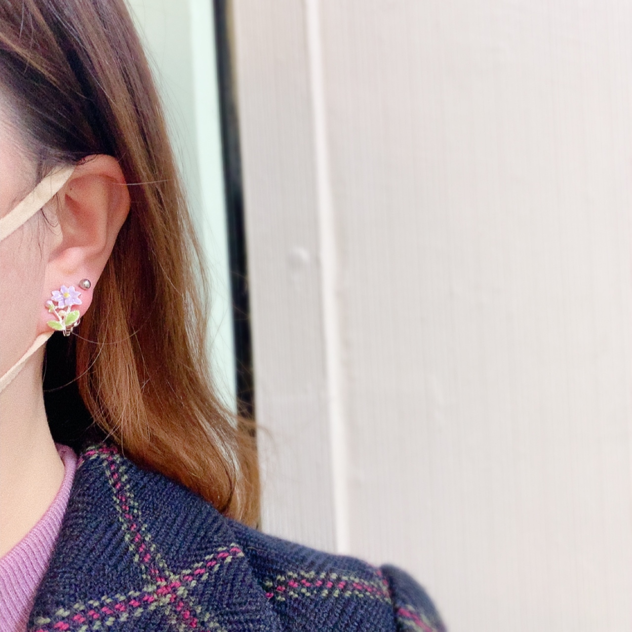 Farbe 雪絨花耳環