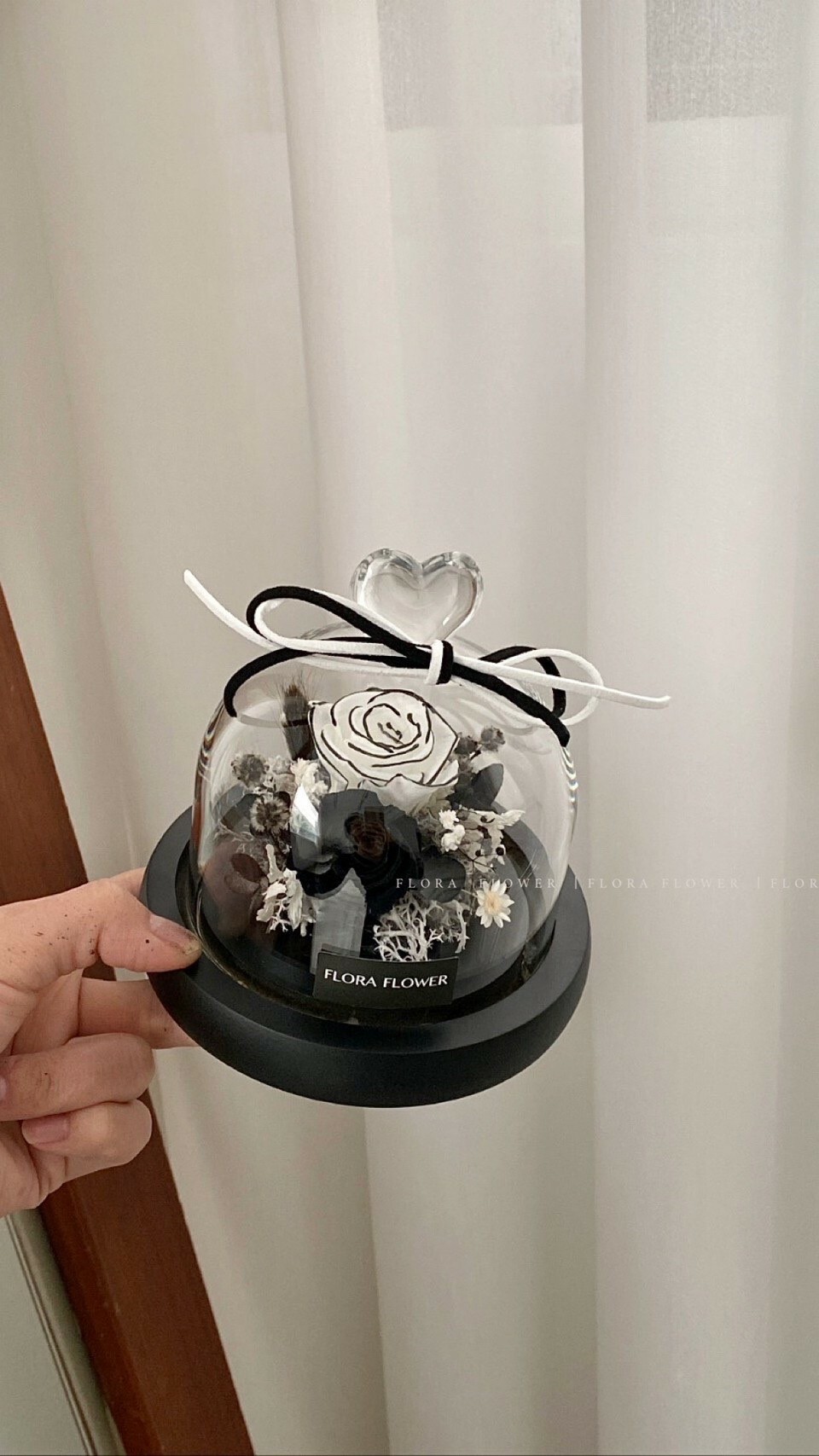 永生花愛心玻璃罩夜燈-經典黑邊