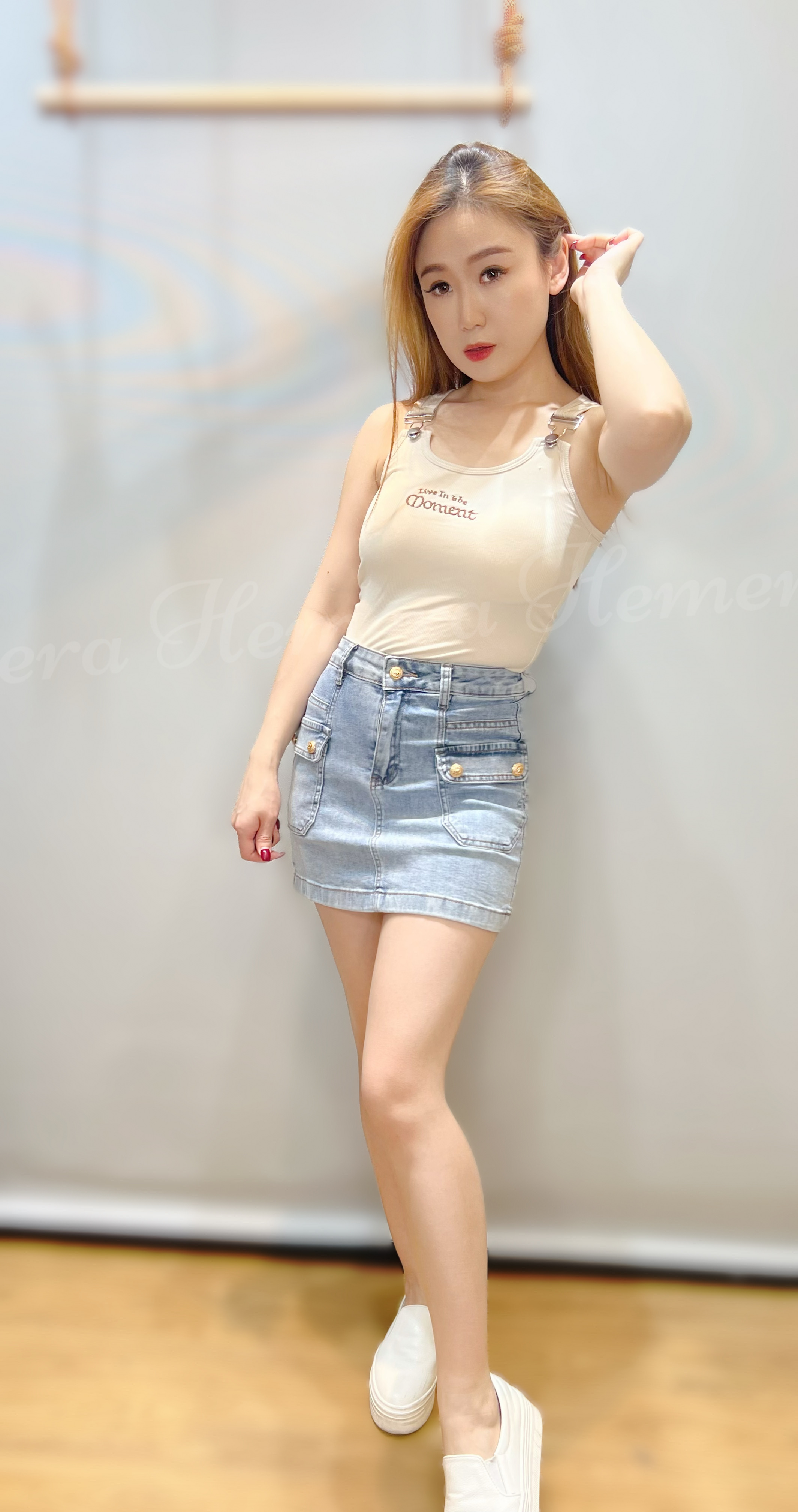 TP23W0246 絕對幫你升幾cup 既工人褲扣仔棉質上身