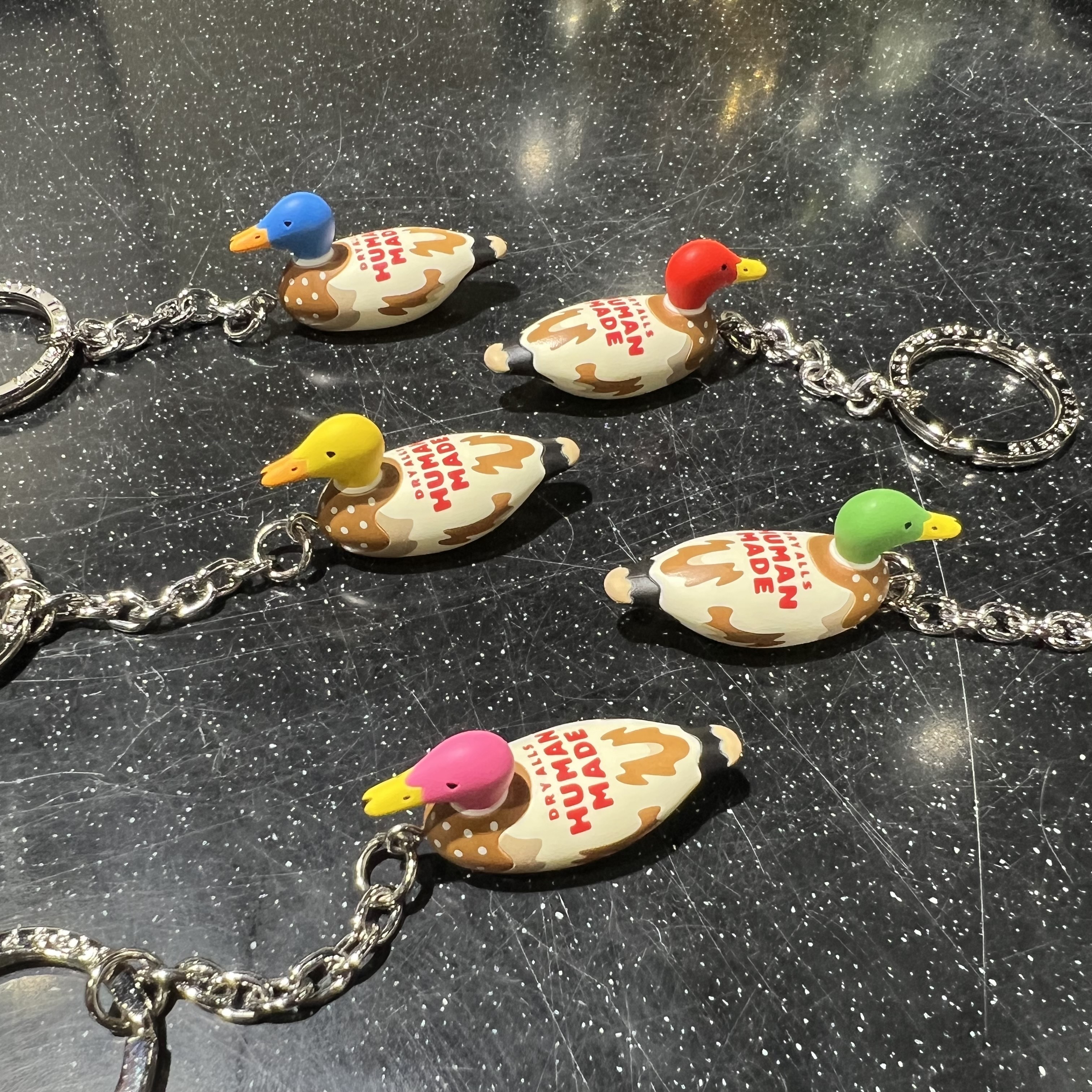 HUMAN MADE DUCK KEYRING 小鴨鑰匙圈粉色/紅色/綠色/藍色/黃色-HM24GD121