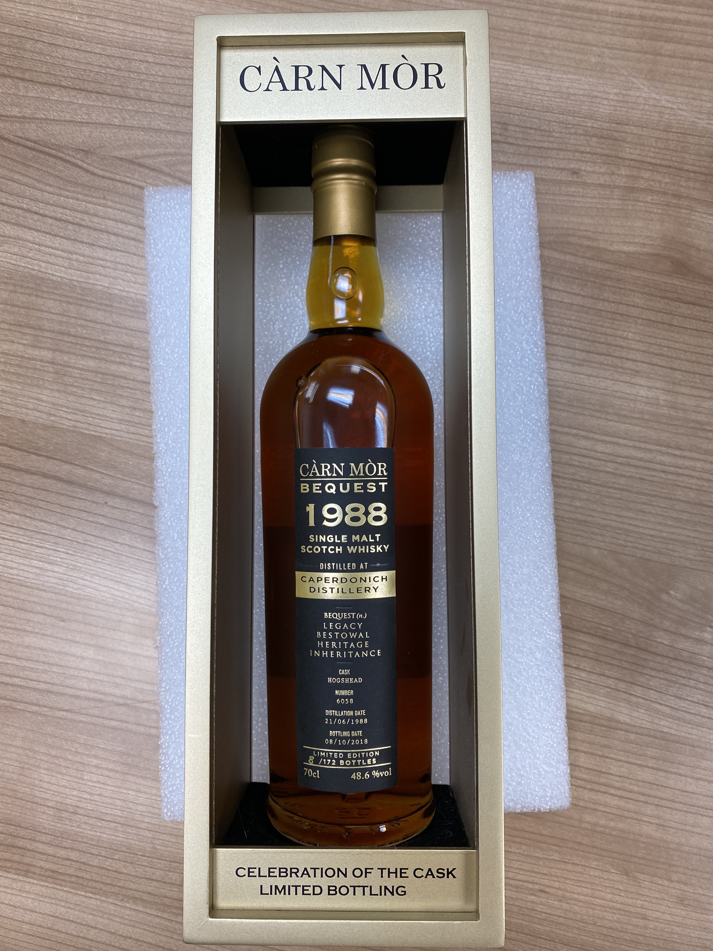 CARN MOR Bequest  30 years Single Malt Whisky, Very limited edition,  全球限量172支 ，bottle no. 8 of 172