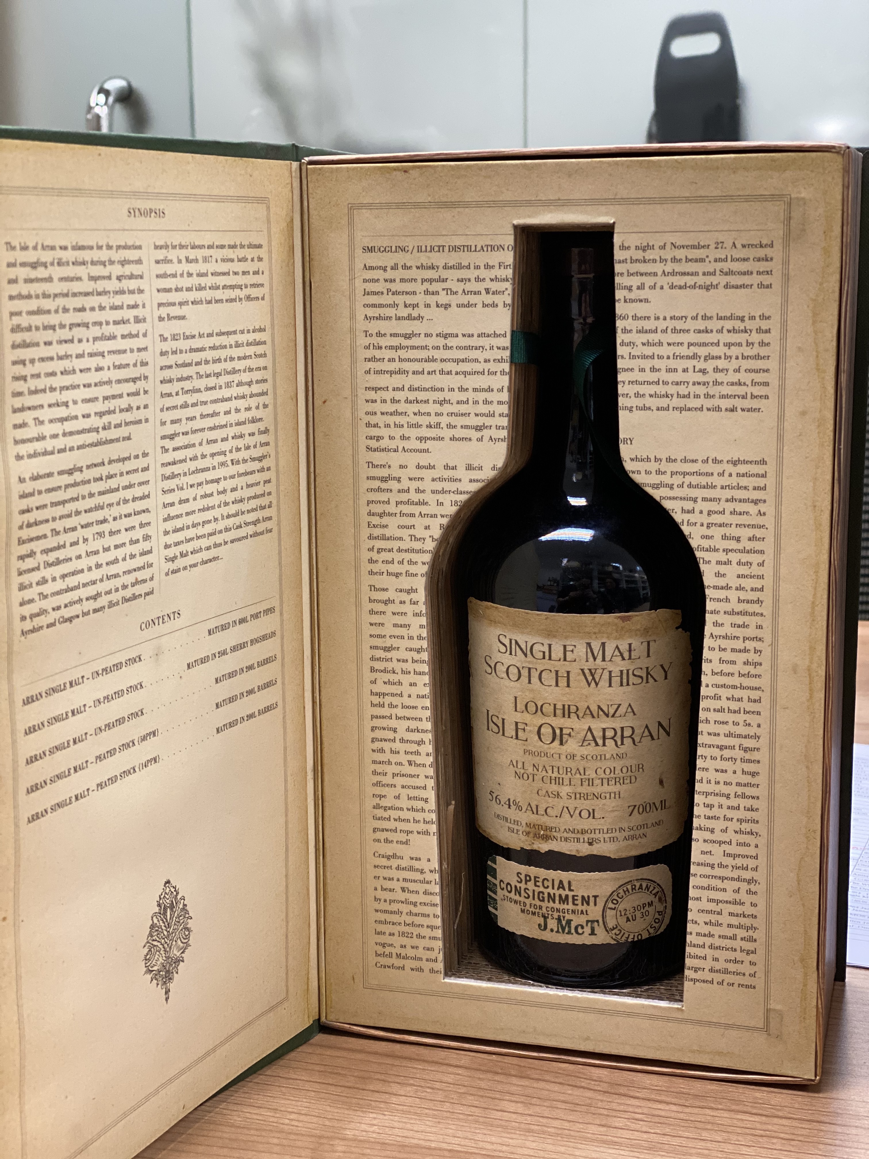 Arran Smugglers serious Islay Single Malt Whisky, limited edition,  一套