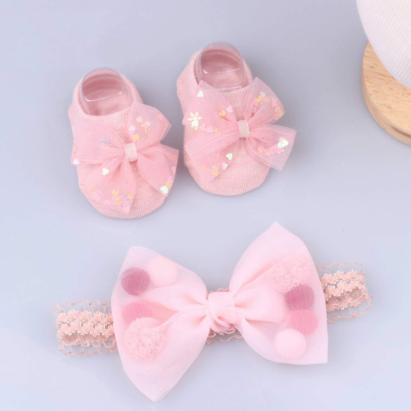 A175PK_SS23_C⚪🎀粉紅色可愛點點大蝴蝶結髮帶連襪仔Set(pre-order)