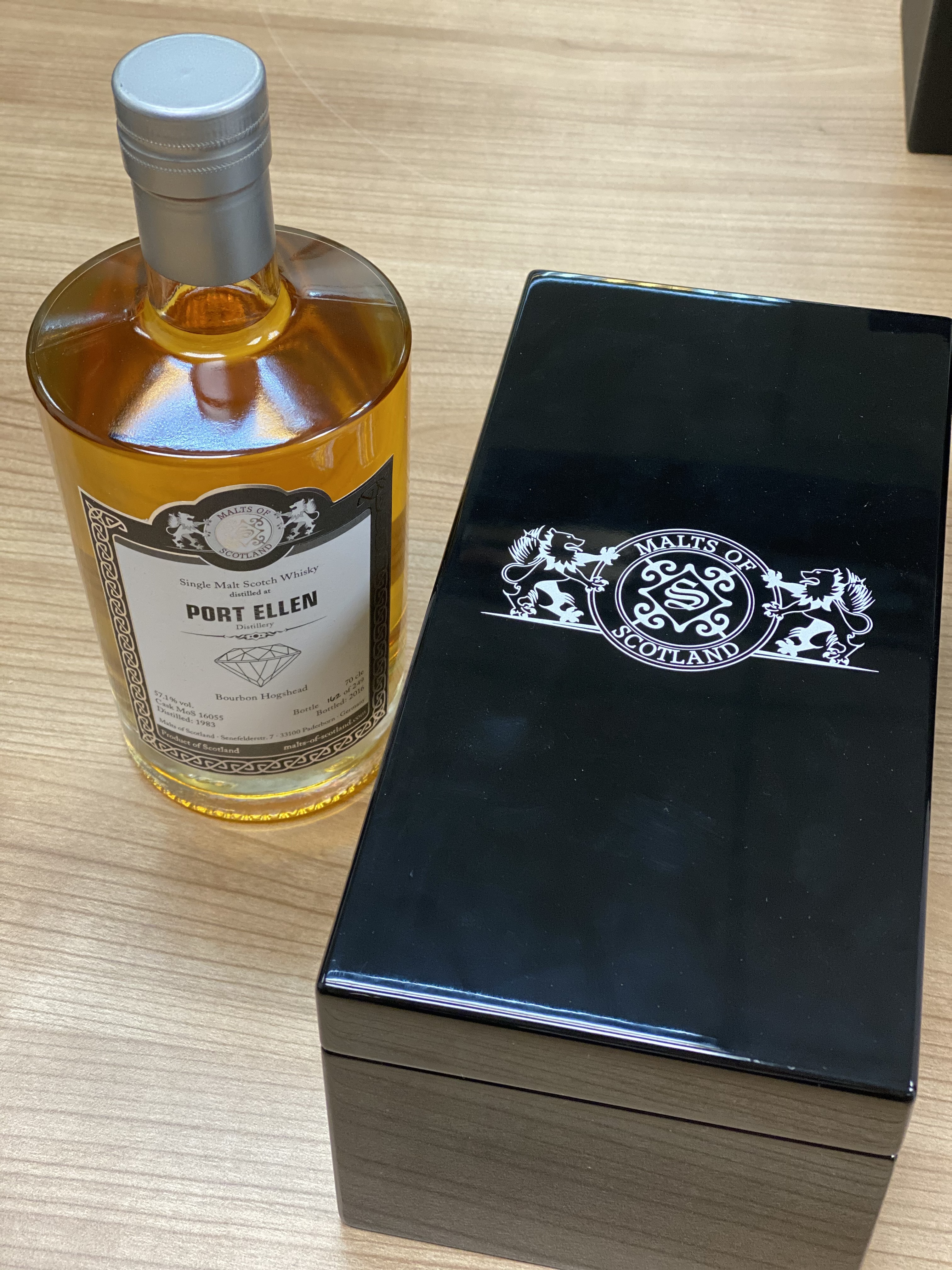 33年MOS port ellen，Distilled 1983, Bottled 2016, limite