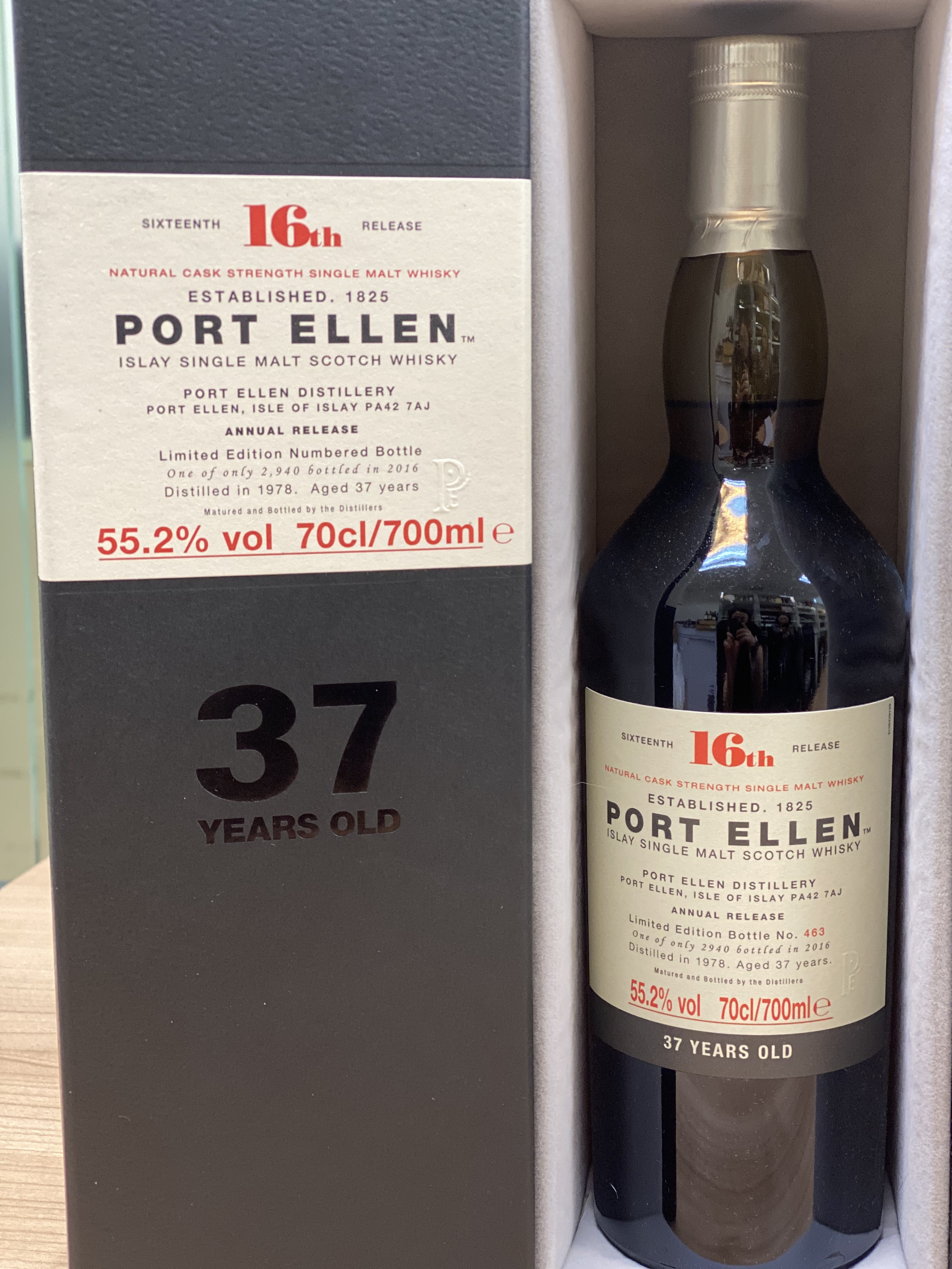 Port Ellen 16th, 37 years, limited edition n.463, 55.2% alcohol vol