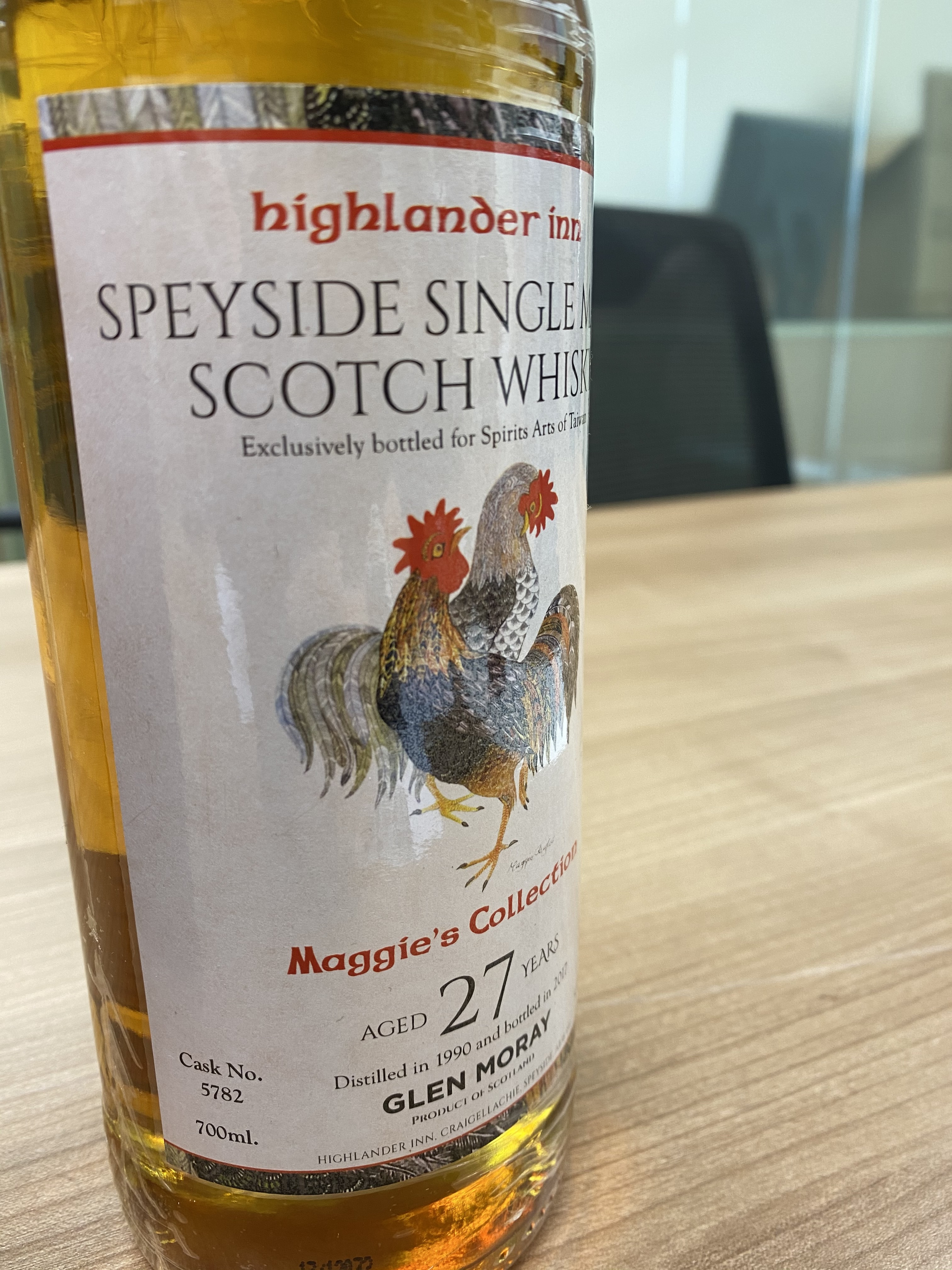 Highlander Inn Maggie s collection 27 年Glen Moray 威士忌，cask no. 5782,  Limited 215 bottles