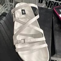 [S] DKNY DREAM NAPPA STRAPPY FLAT FORM SANDAL,WHITE, KZD12749-WHT (SD419)