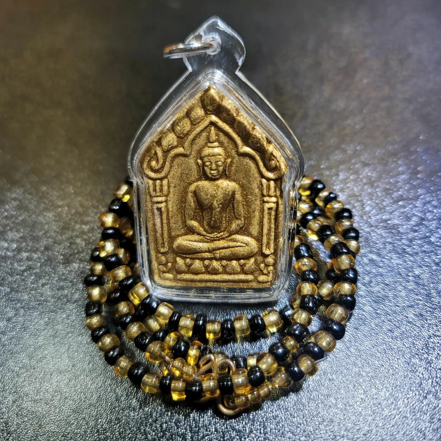 龍婆沙礦 - 派古曼坤平