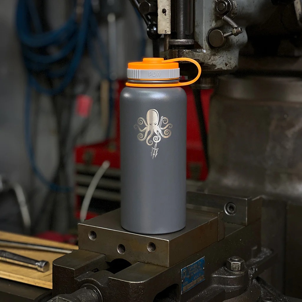 Prometheus Design Werx AG 絕緣不銹鋼水瓶 32oz - Kraken Trident