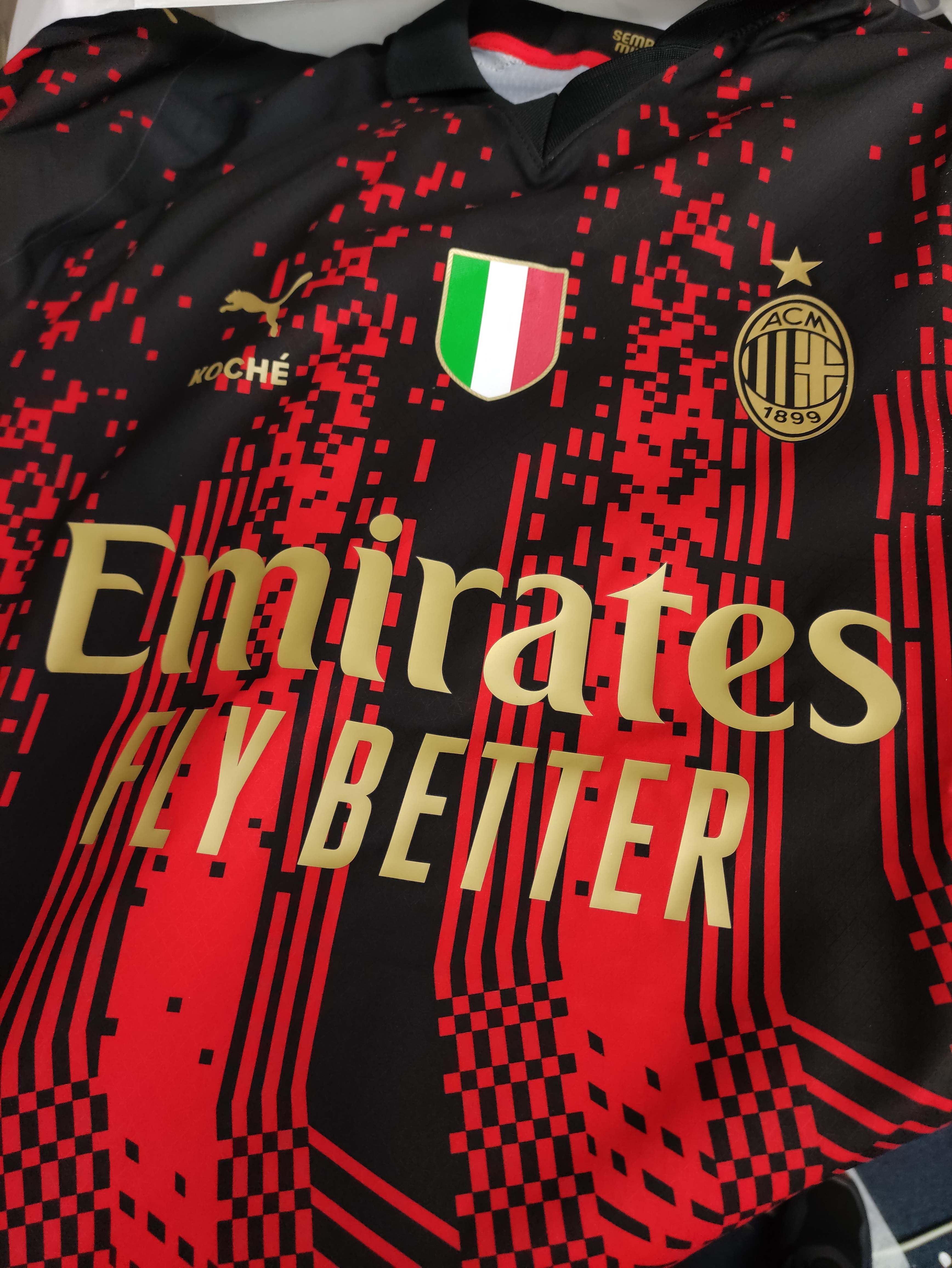 22-23 AC米蘭 x Koche特別版伊巴謙莫域球迷版球衣