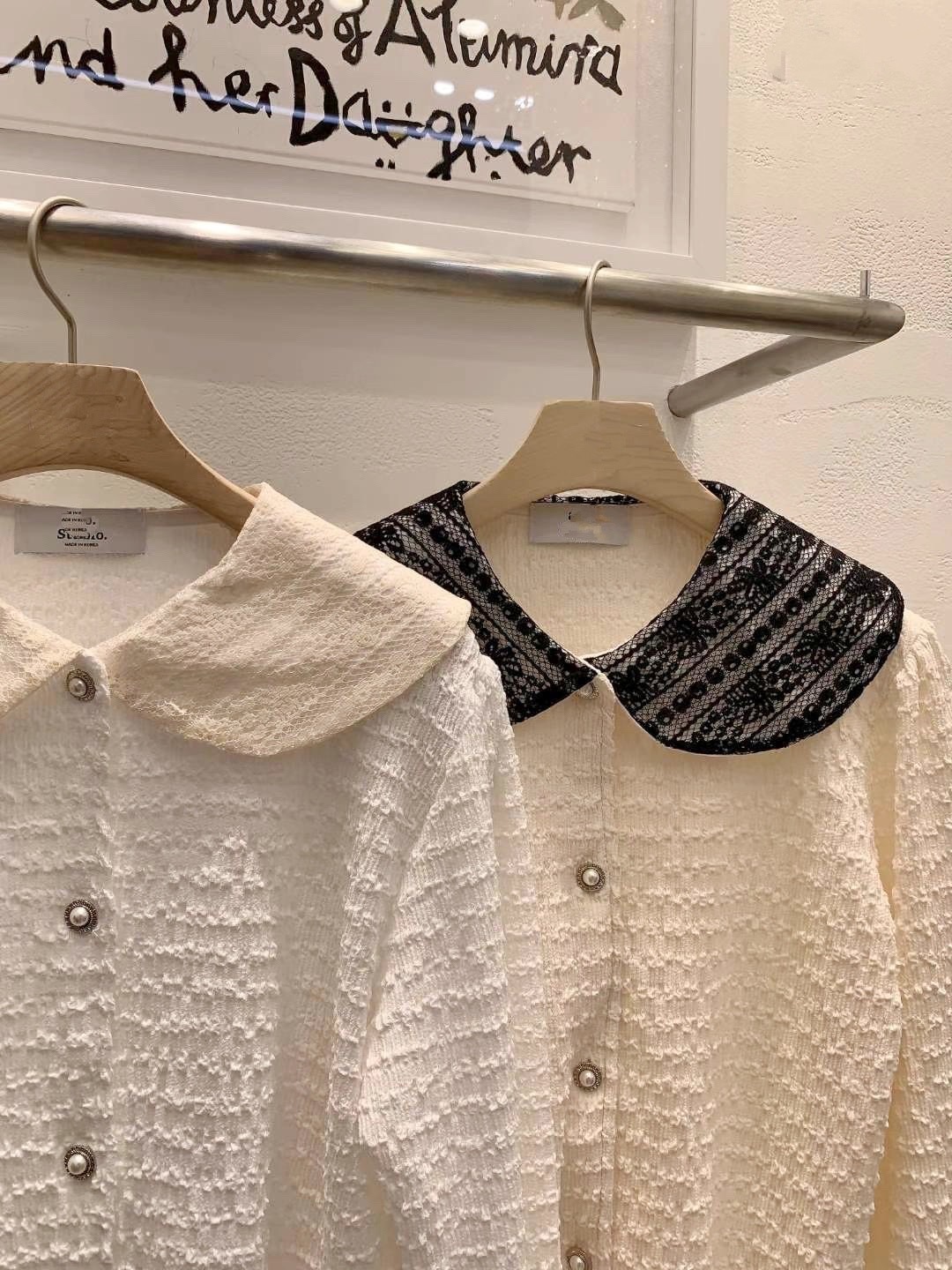 [JUL SALE] 蕾絲圓領縐紋上衣