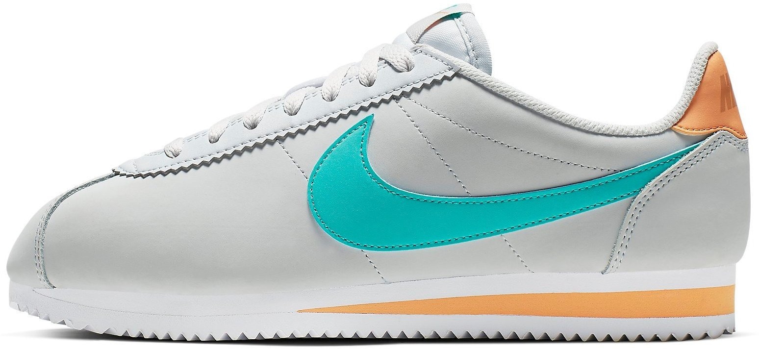 mint green nike cortez