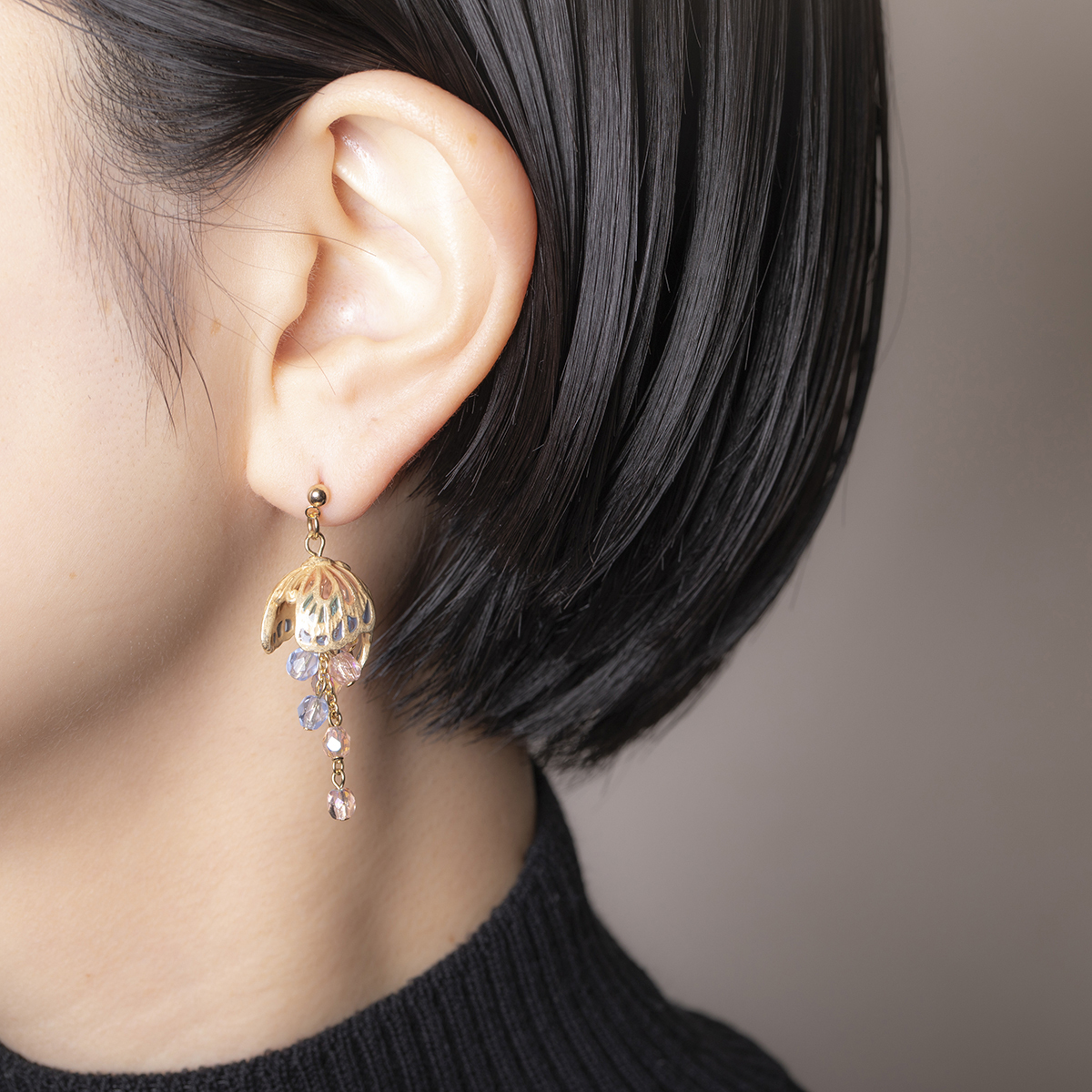 Palnart Poc 燕尾蝶燈罩耳環