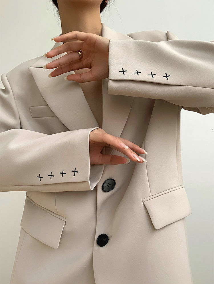 挺版寬鬆西裝外套(奶白/黑)