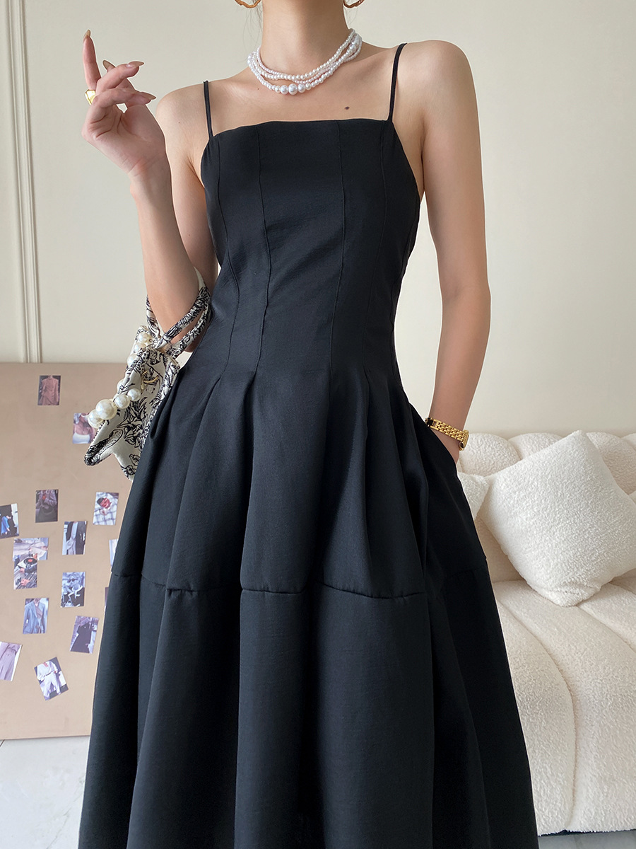 簡約高級收腰洋裝(黑/奶白)