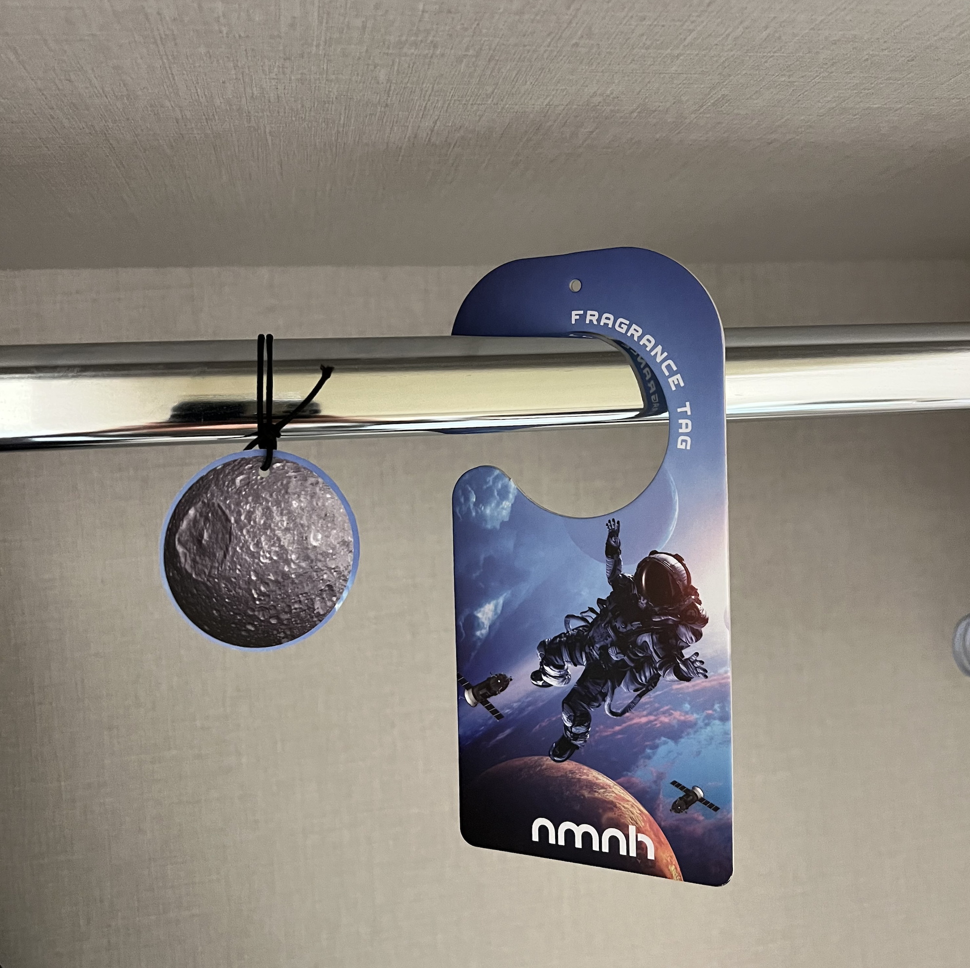 ACCUPY THE MOON Fragrance Tag (1pcs)