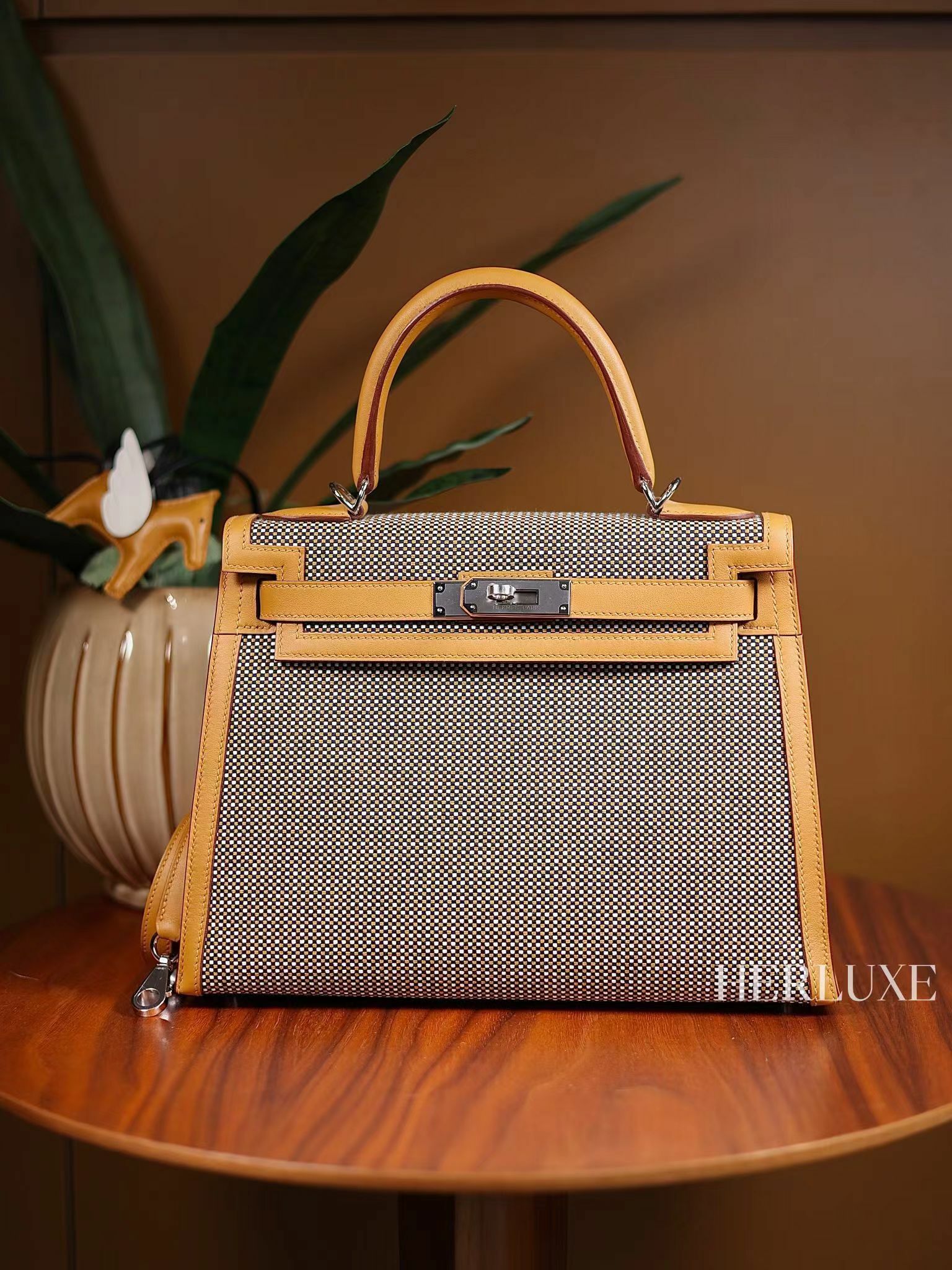 Kelly 28 toile quadrille 89 noir/ 01 blanc/ desert/ 2S sesame ck swift