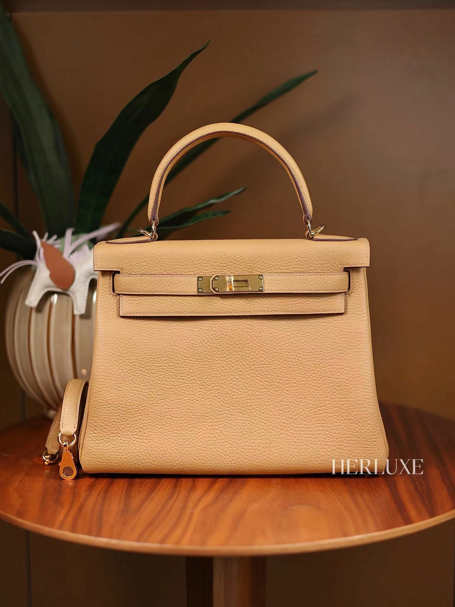 Kelly 28 4B biscuit cc tc W