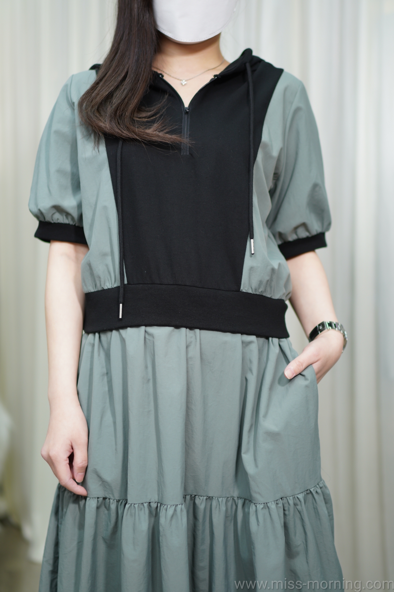 假兩件風衣料連身裙(66438)