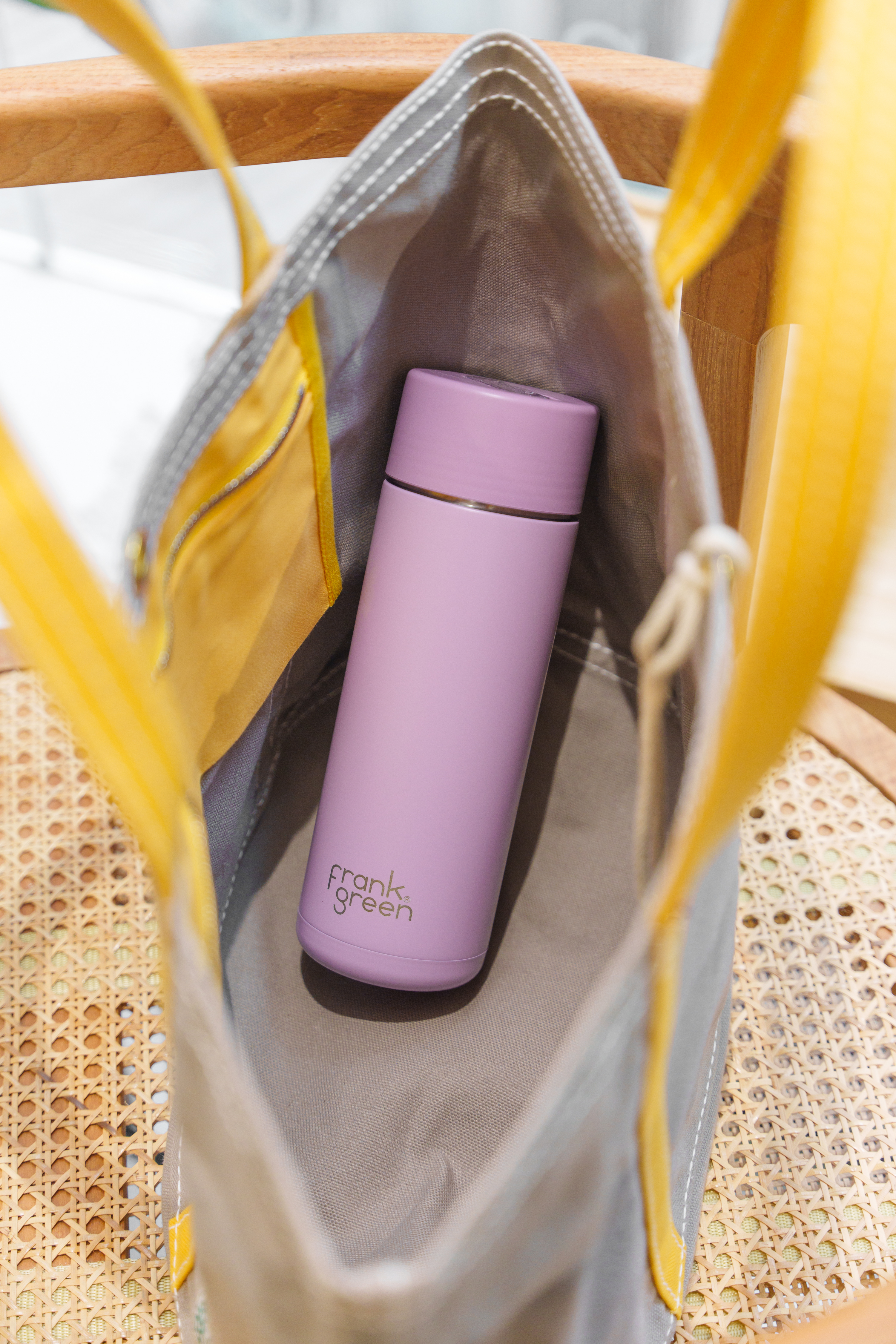 Lilac Haze Ceramic Reusable Bottle - 20oz / 595ml | FRANK GREEN