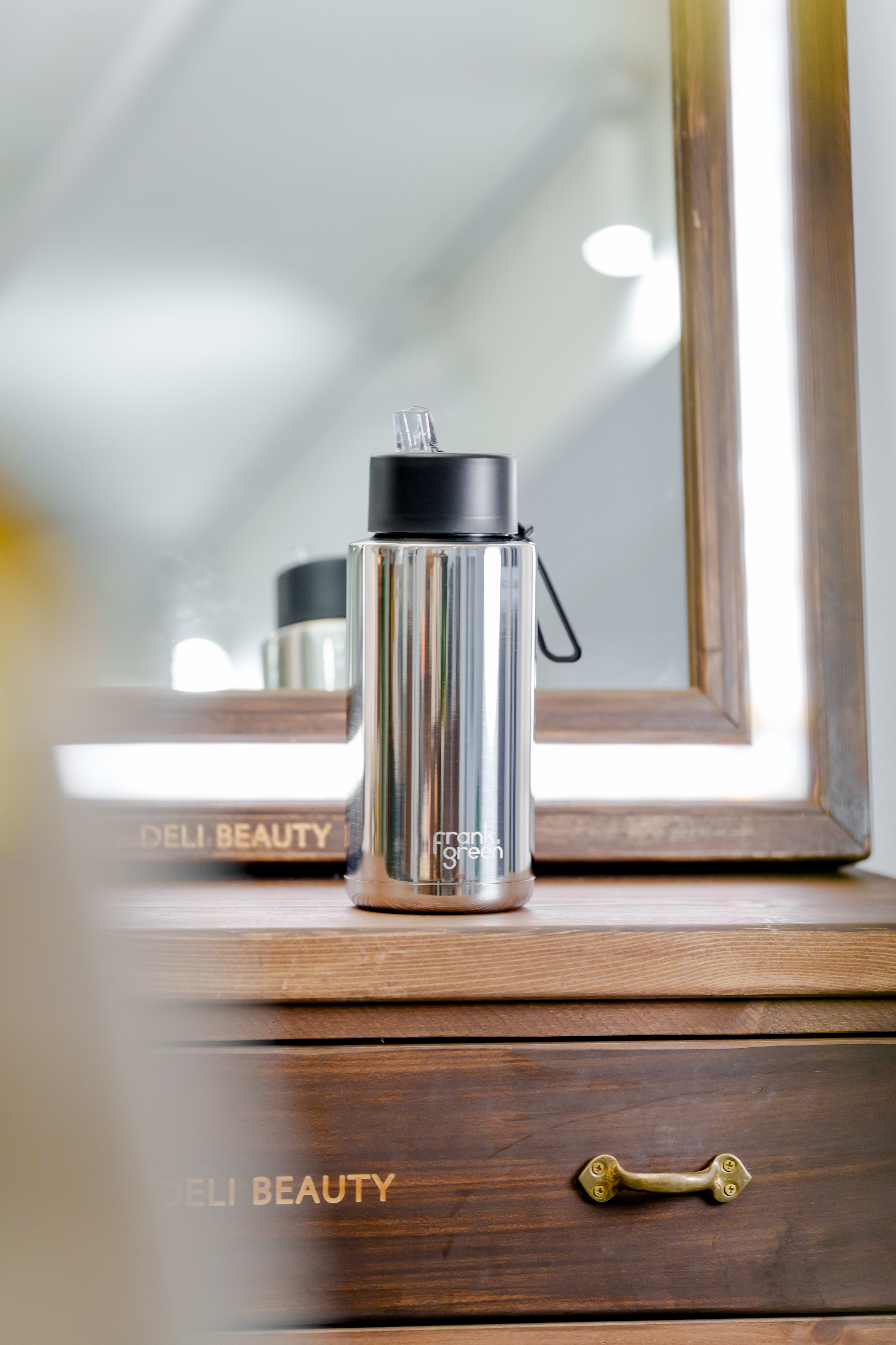 Chrome Silver Ceramic Reusable Bottle - Midnight - 34oz / 1,000ml | FRANK GREEN