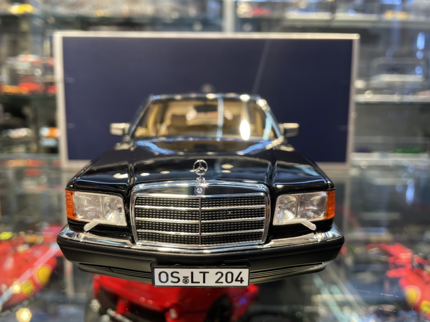 Mercedes-Benz 560 SEL 1989 Noir 1/18 Norev 183793