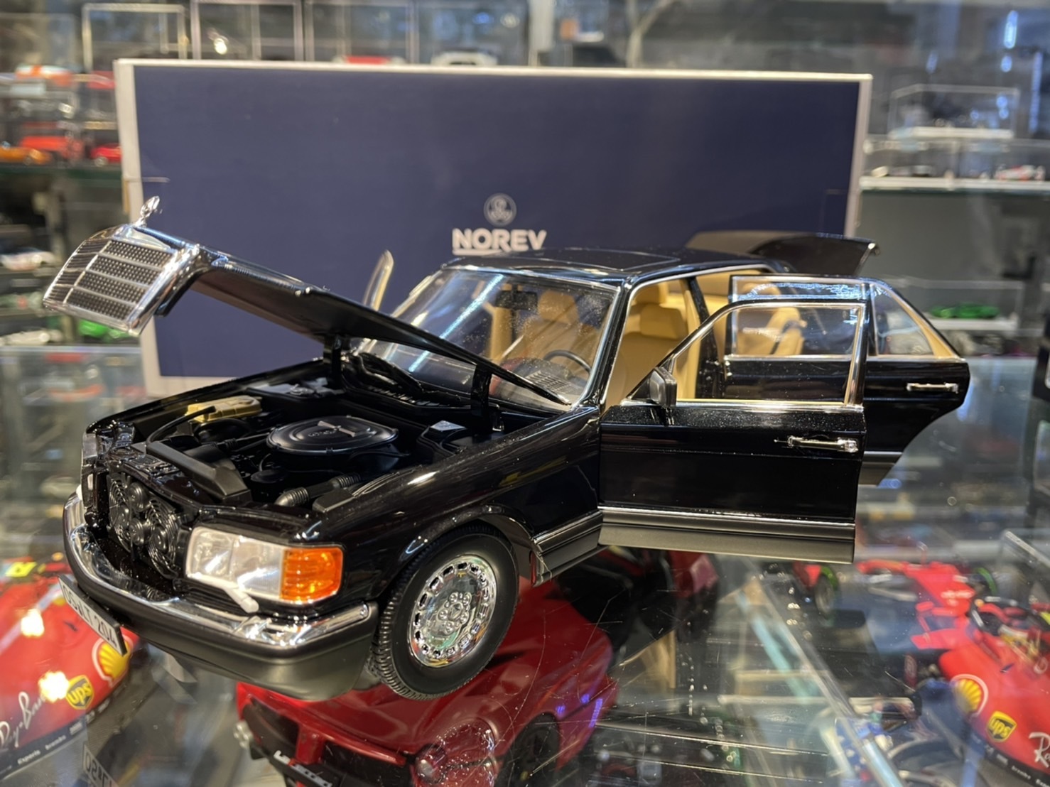 Mercedes-Benz 560 SEL 1989 Noir 1/18 Norev 183793