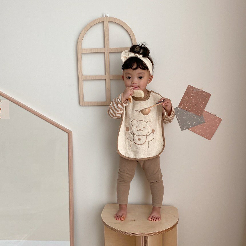 刷牙洗臉必備毛巾式圍兜