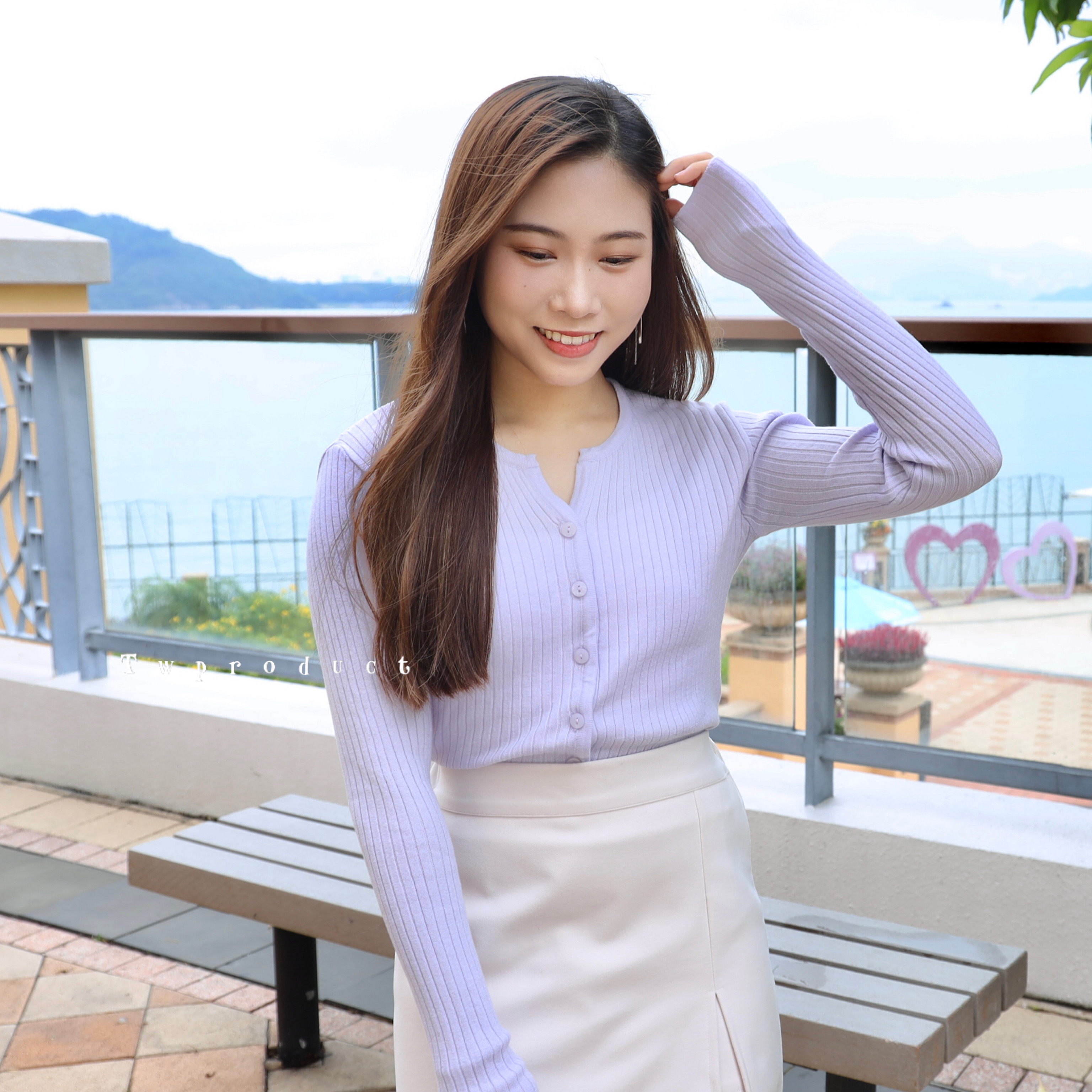 ✨ || TOP299 ||糖果v領彈性軟綿直紋TOP