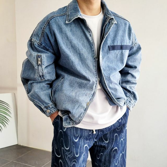 寬鬆雙向拉鍊短款牛仔夾克