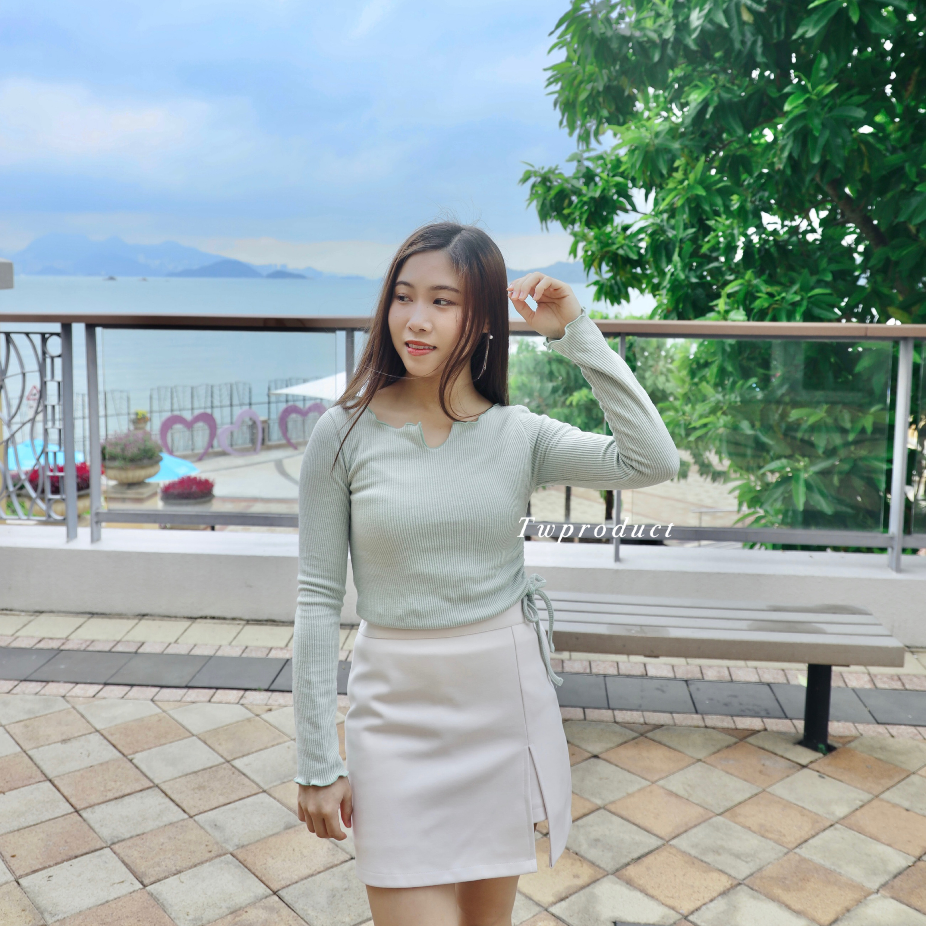 ✨ || TOP301 ||貼身側索帶波浪TOP