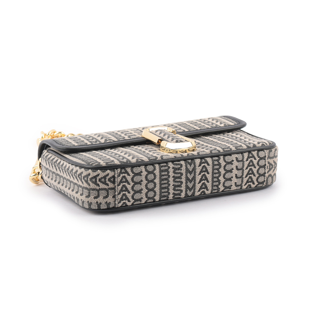 【MARC JACOBS】THE MONOGRAM J MARC 滿版標誌翻蓋二用包(黑色/深米色)